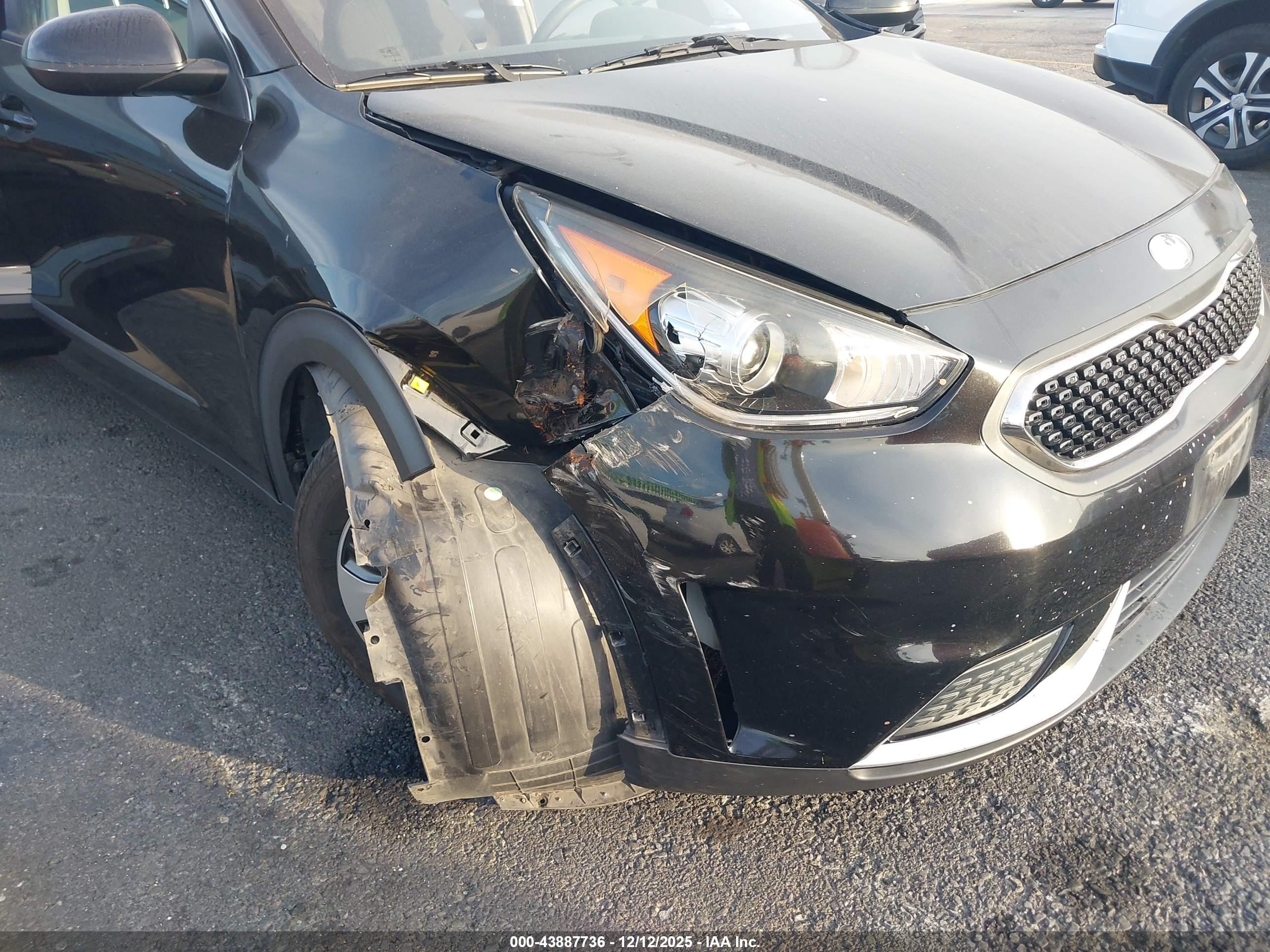 KIA NIRO image 6