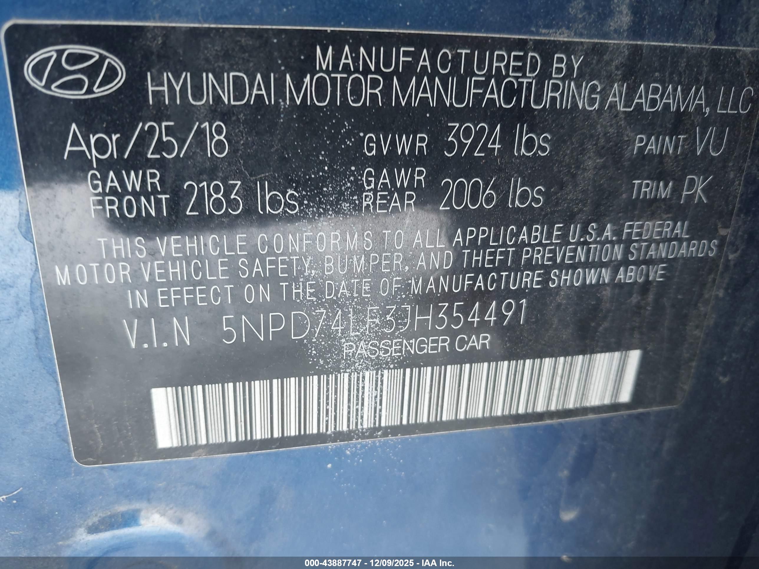 HYUNDAI ELANTRA image 9