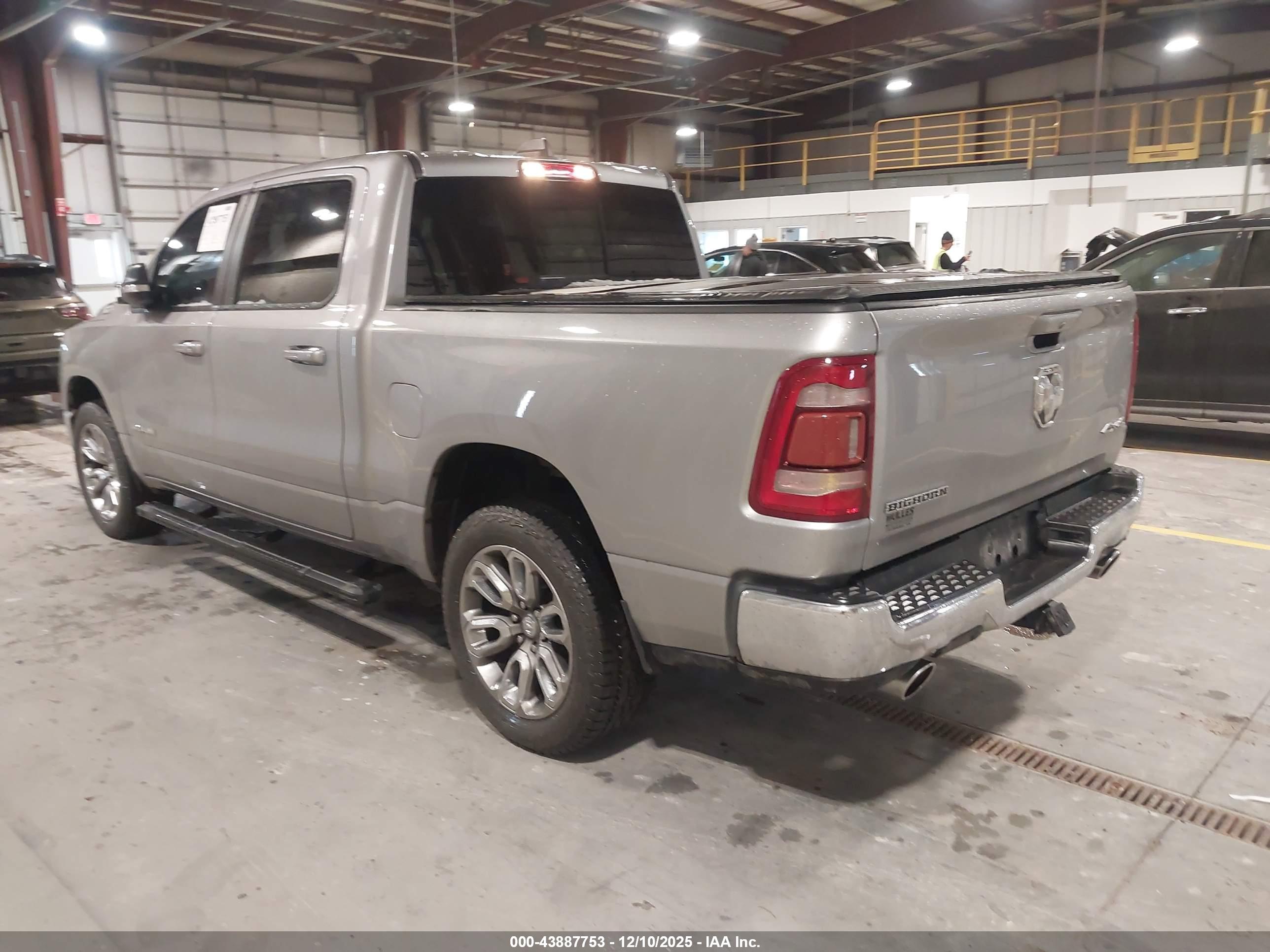 RAM 1500 image 3