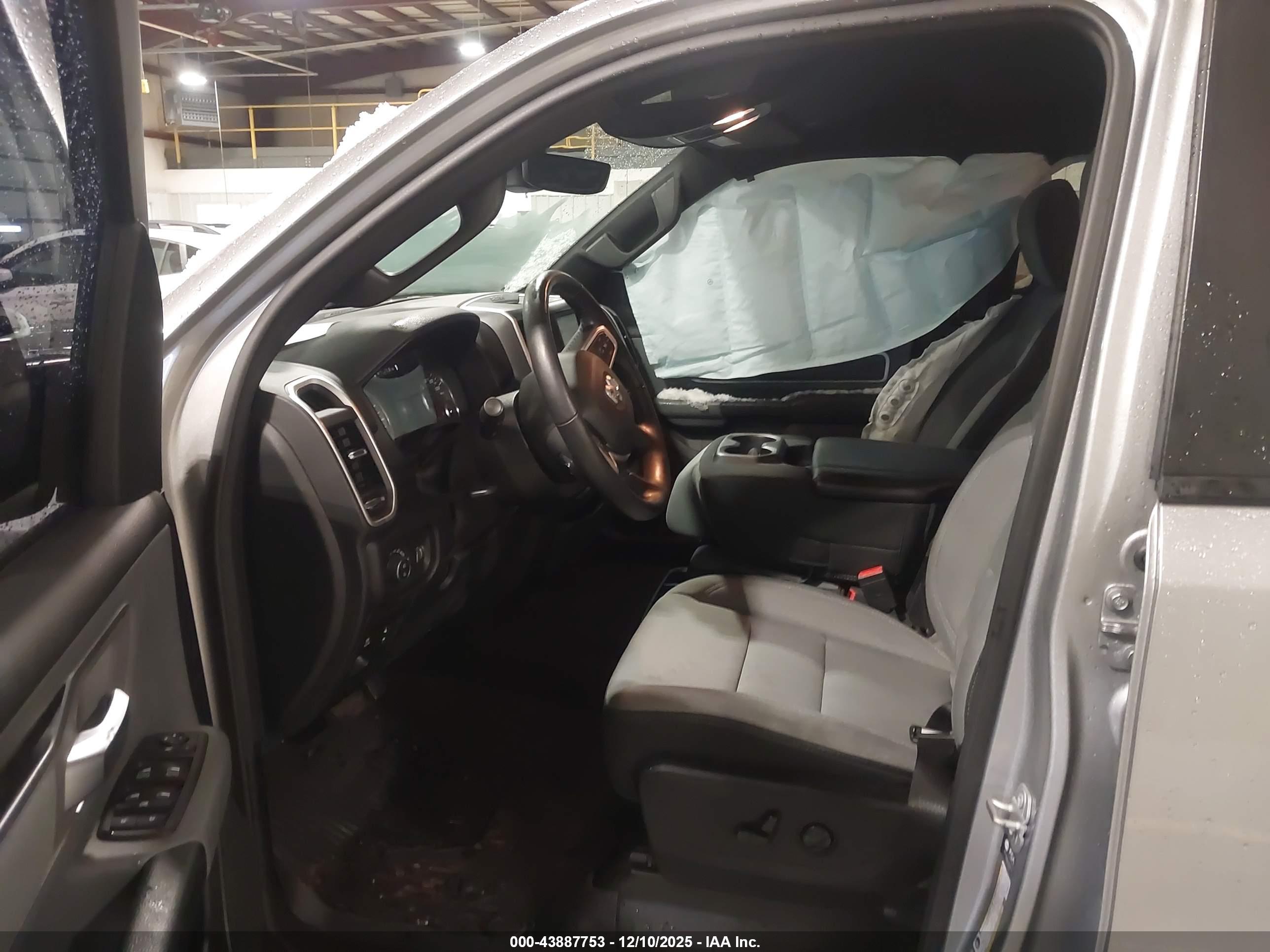 RAM 1500 image 5