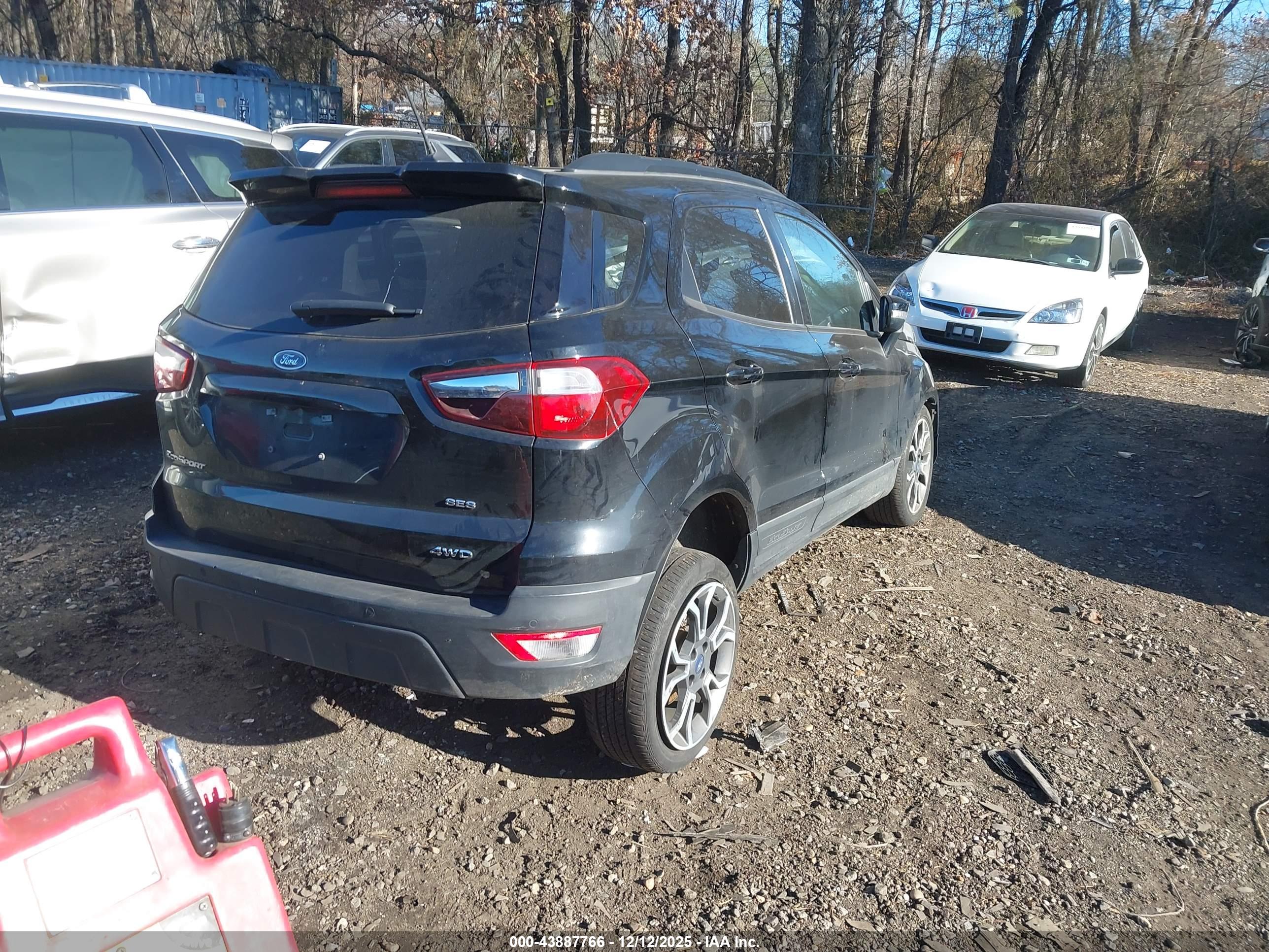 FORD ECOSPORT image 4