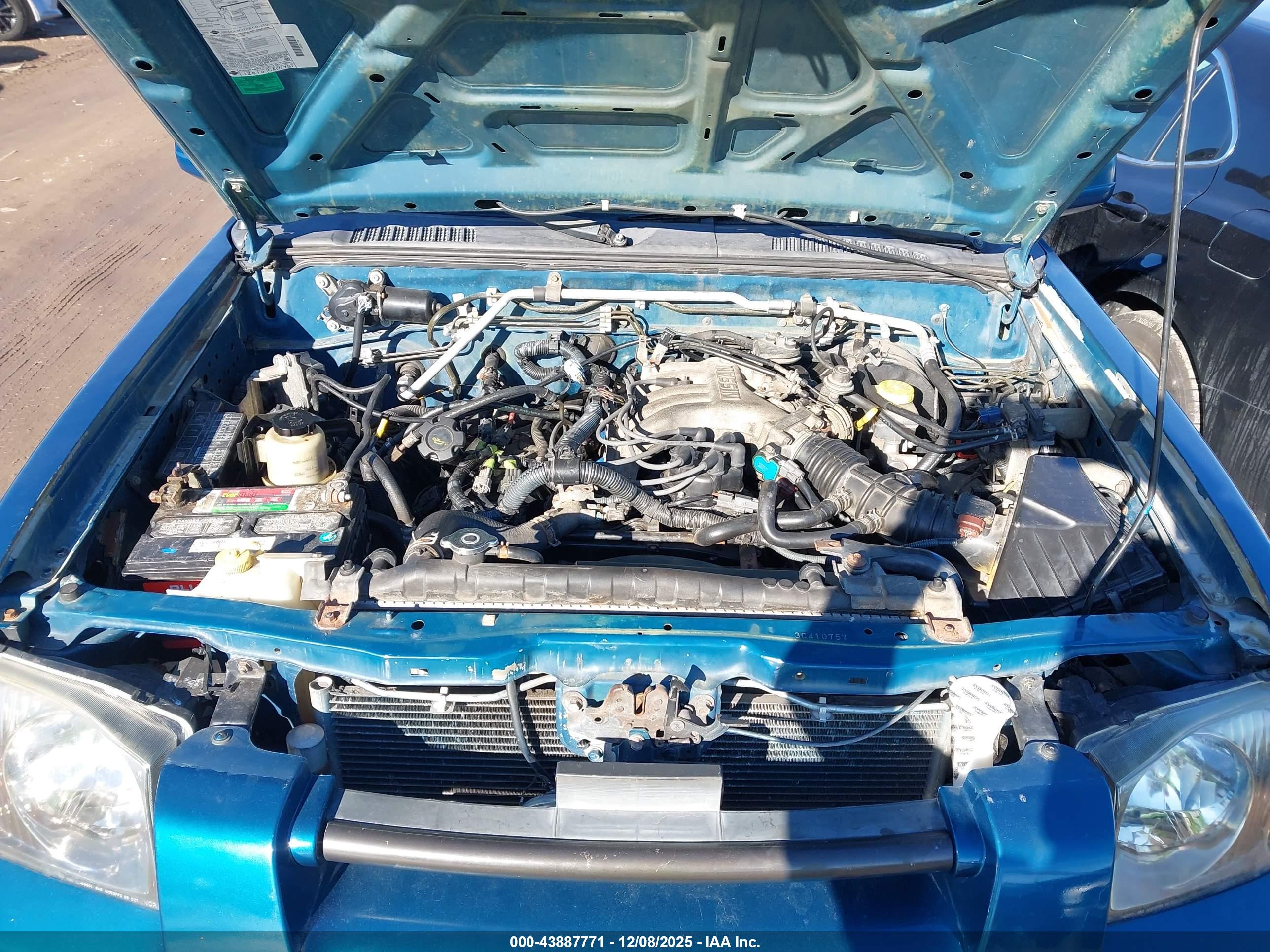 NISSAN FRONTIER image 10