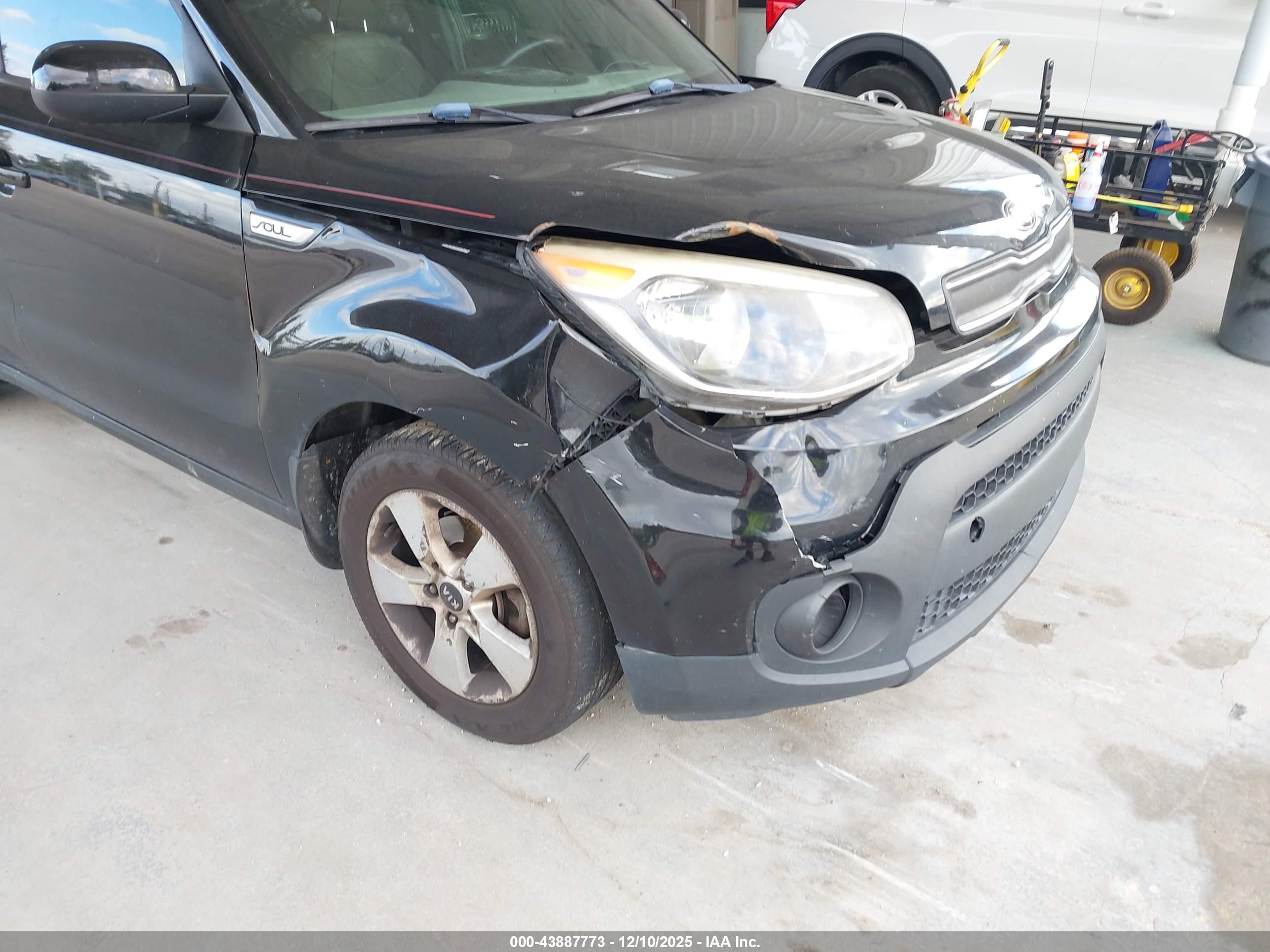 KIA SOUL image 6