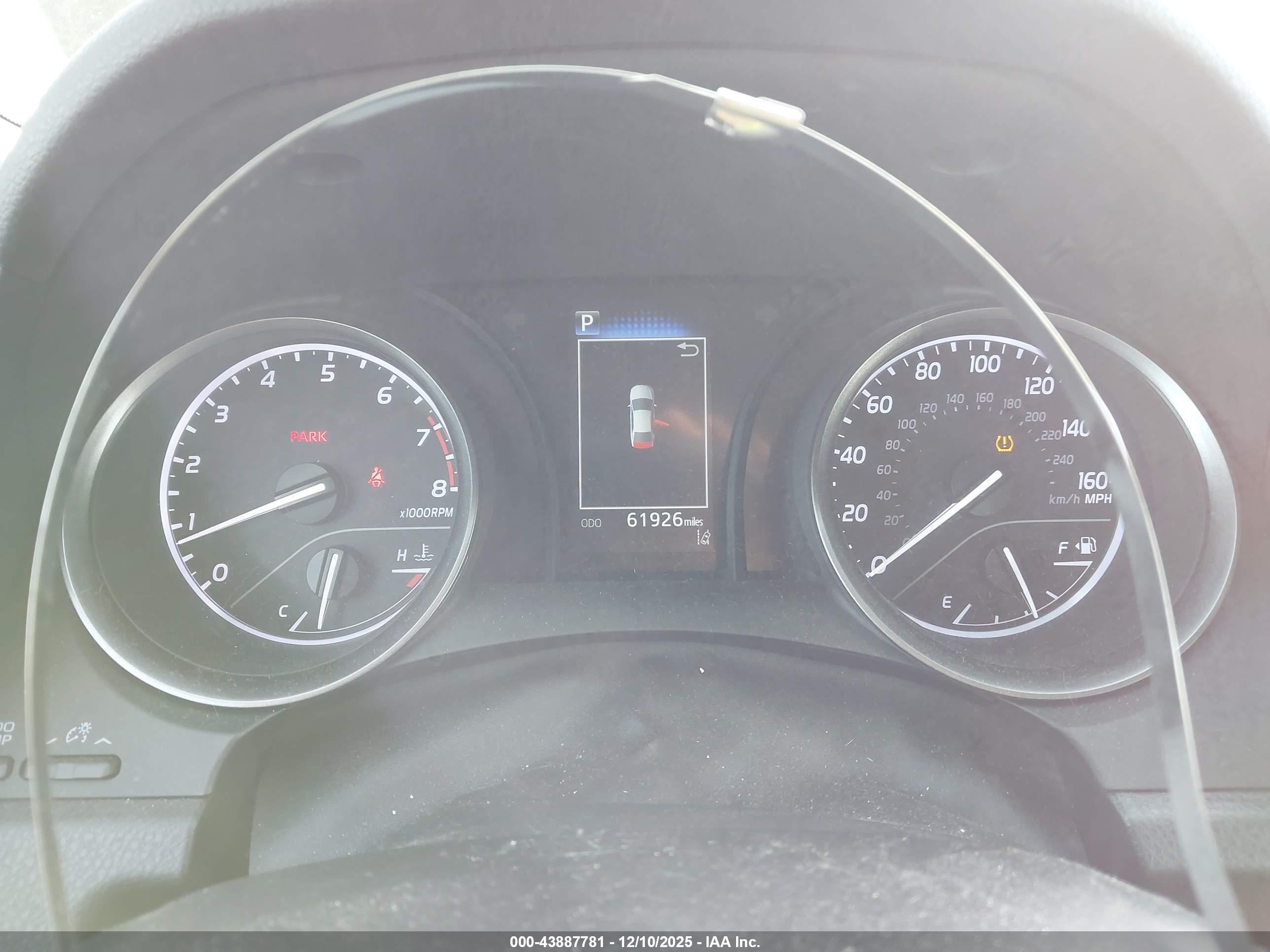 TOYOTA CAMRY image 7