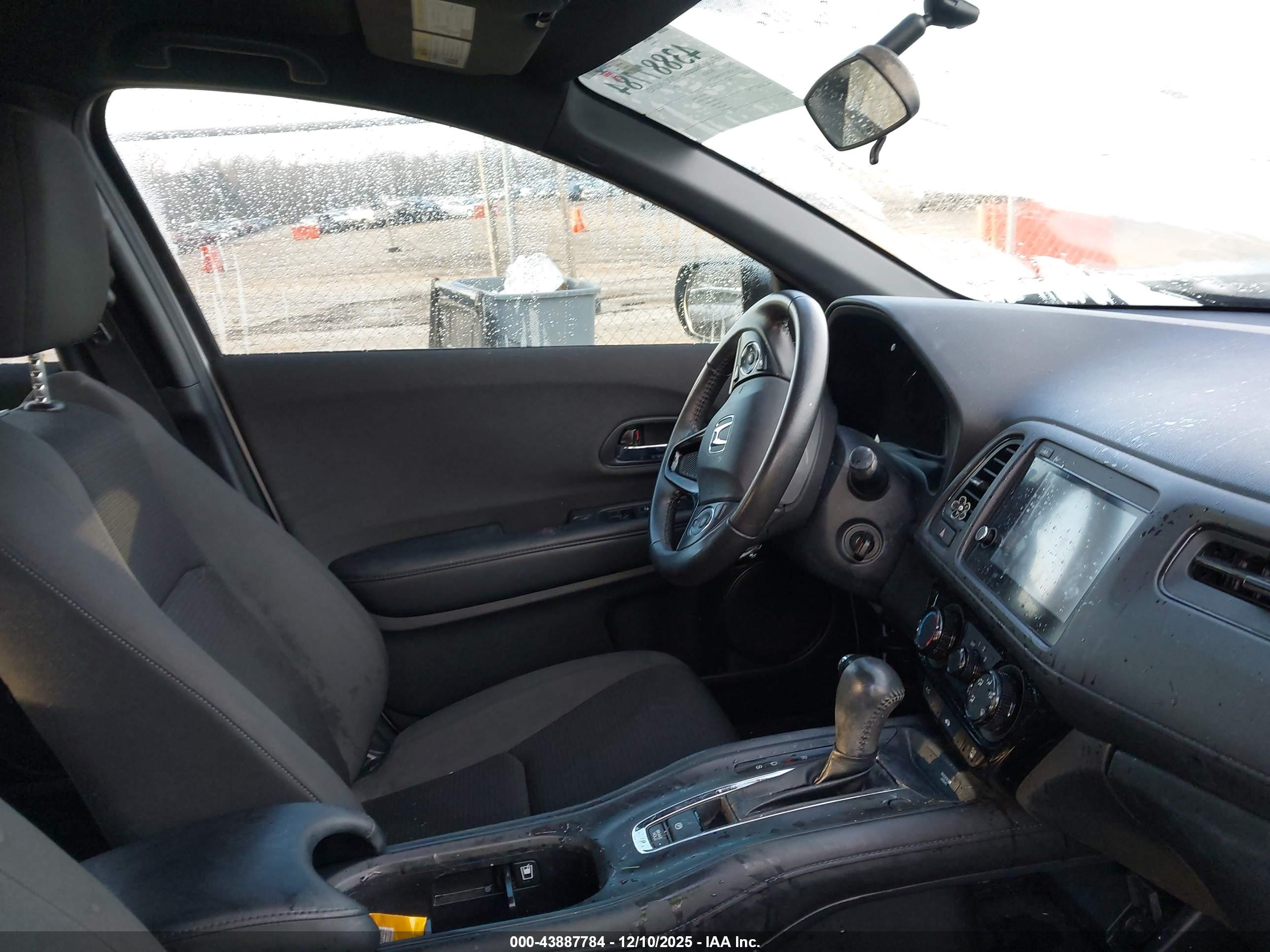 HONDA HR-V image 5