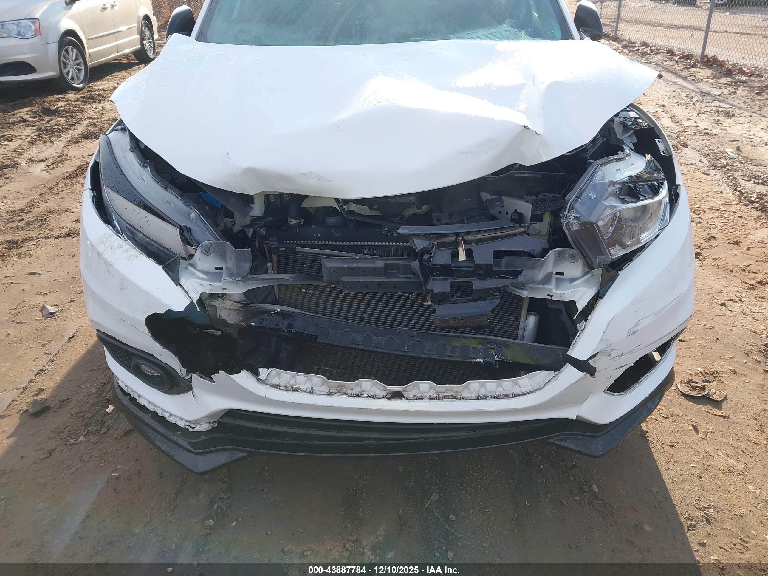 HONDA HR-V image 6