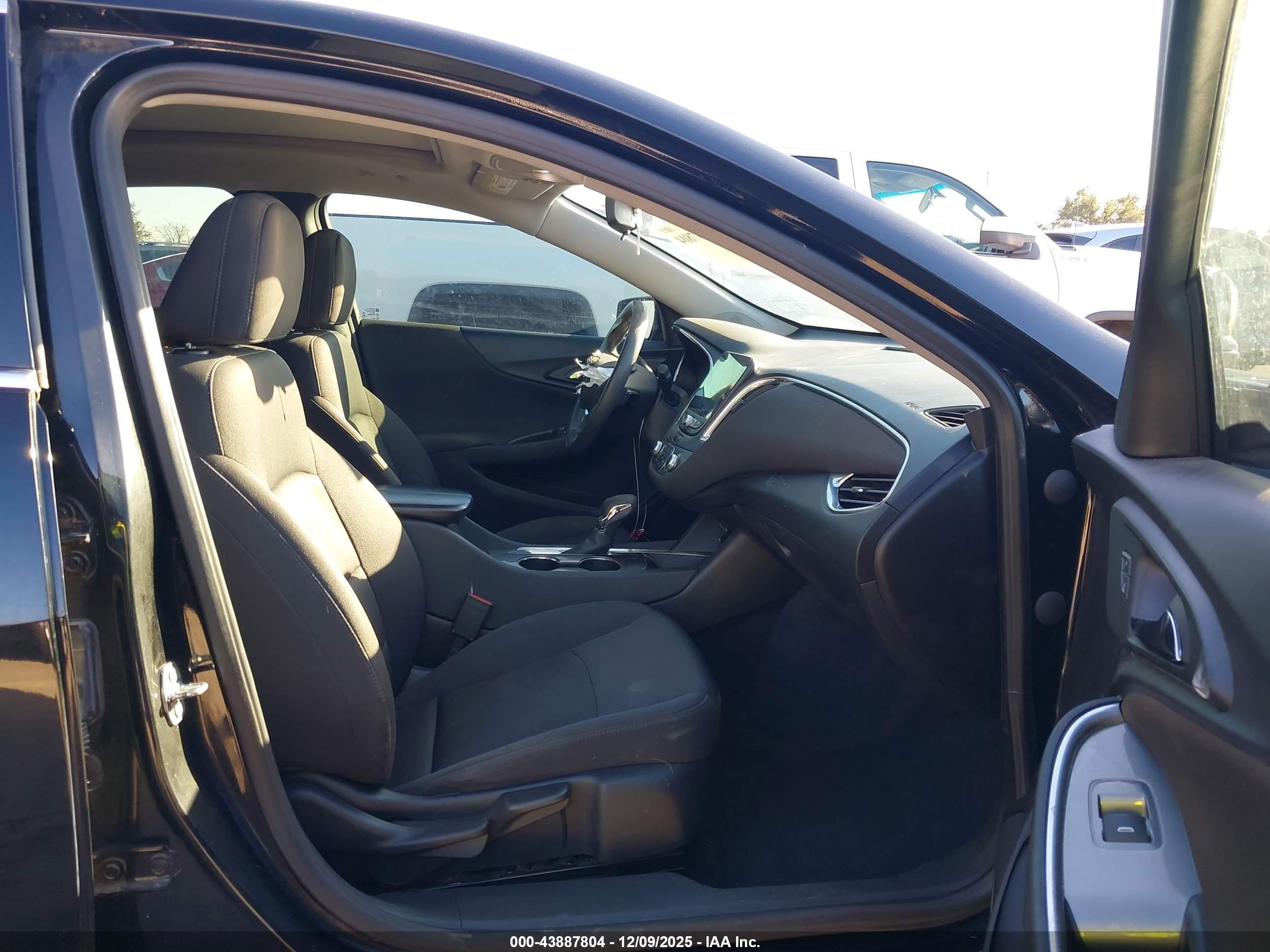 CHEVROLET MALIBU image 5
