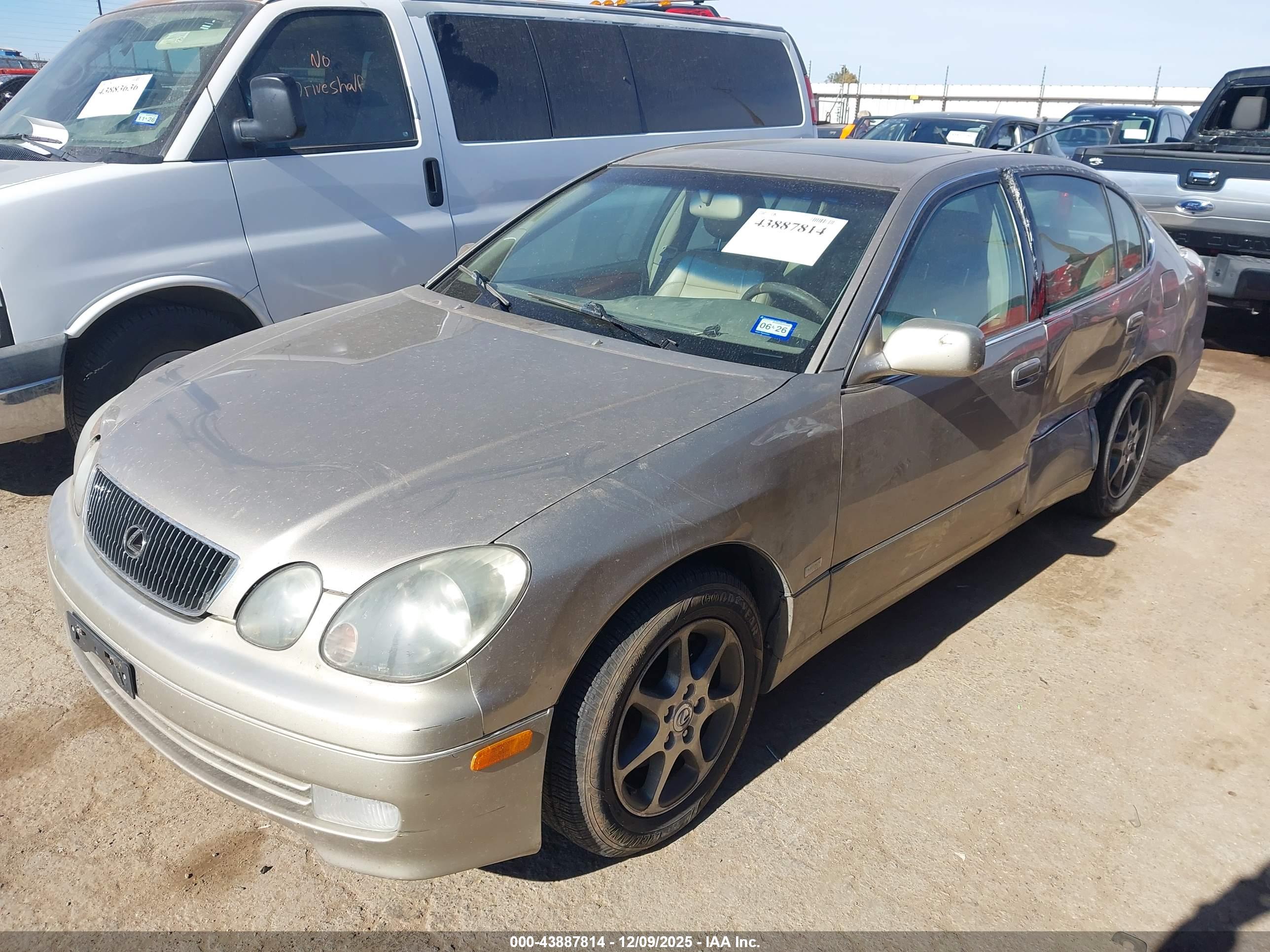 LEXUS GS image 2