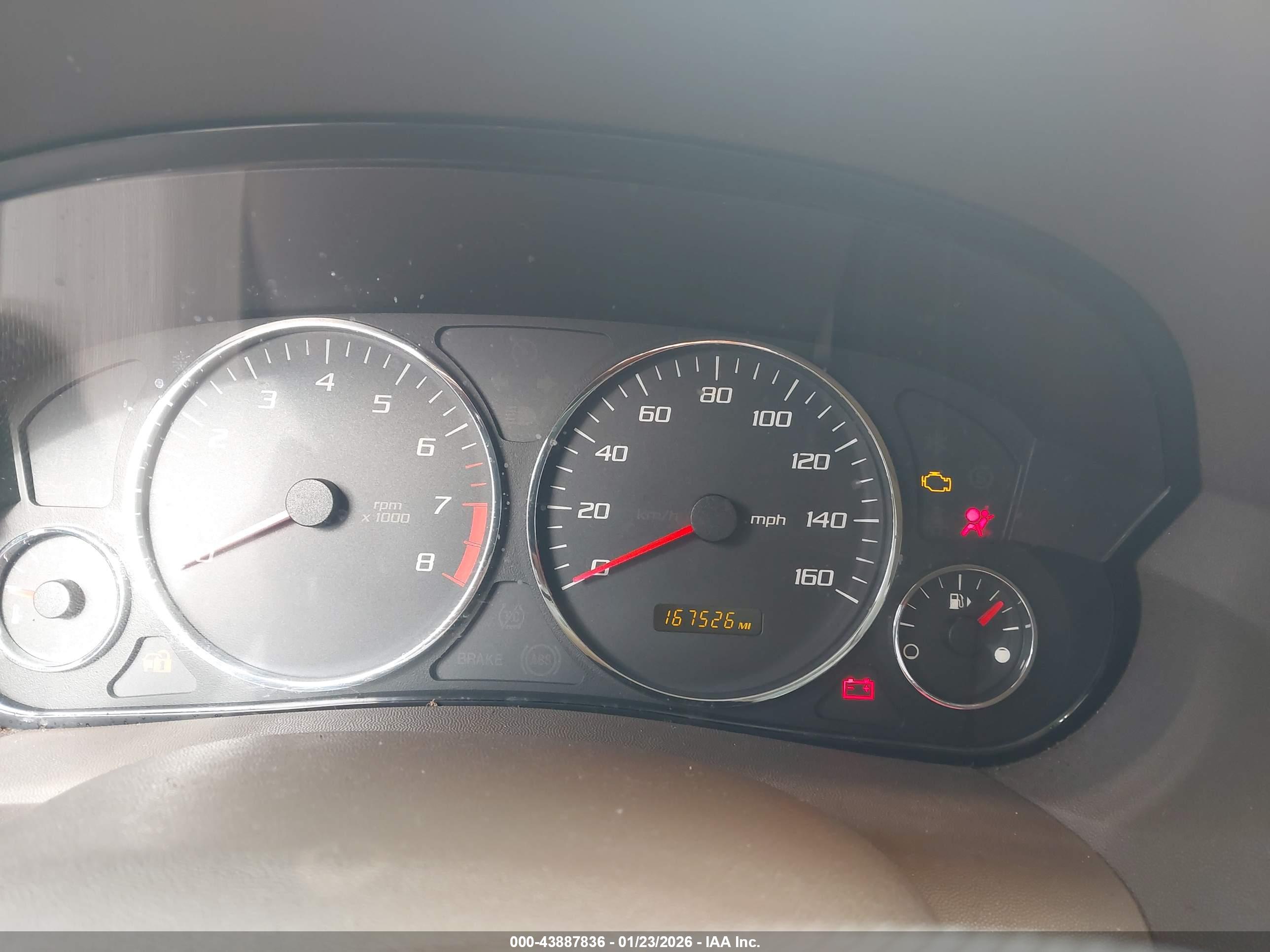 CADILLAC CTS image 7