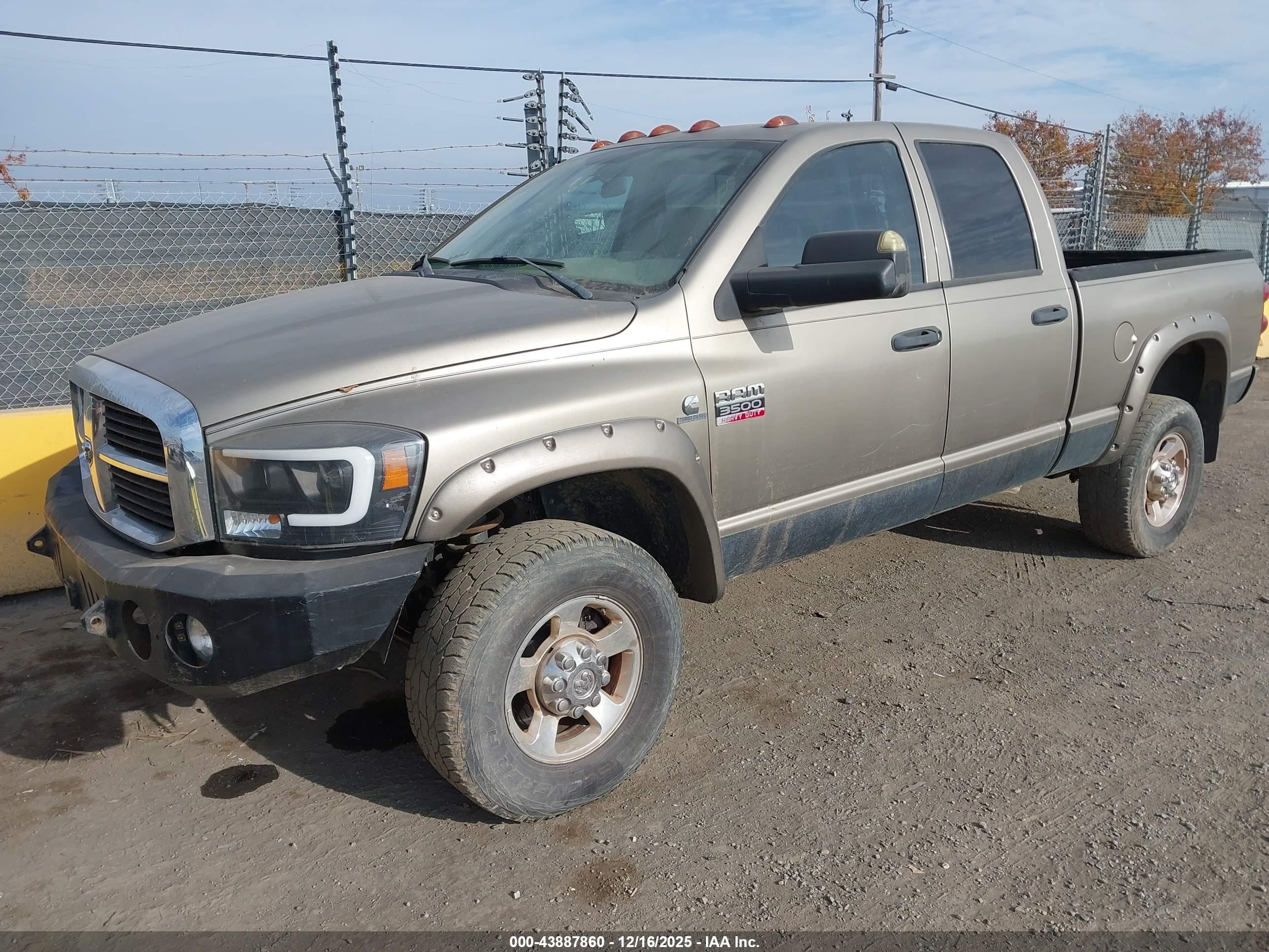 DODGE RAM image 2