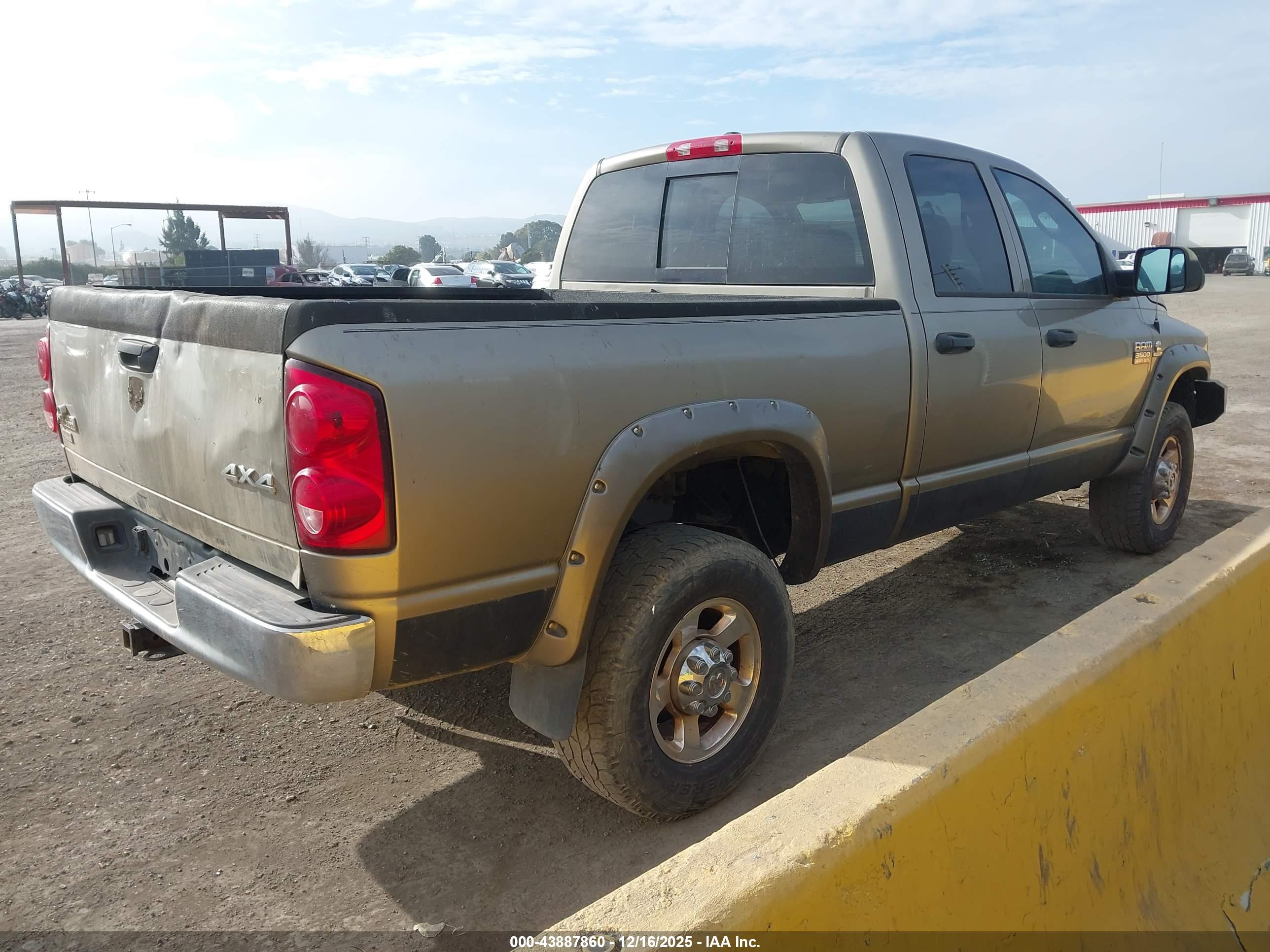 DODGE RAM image 4