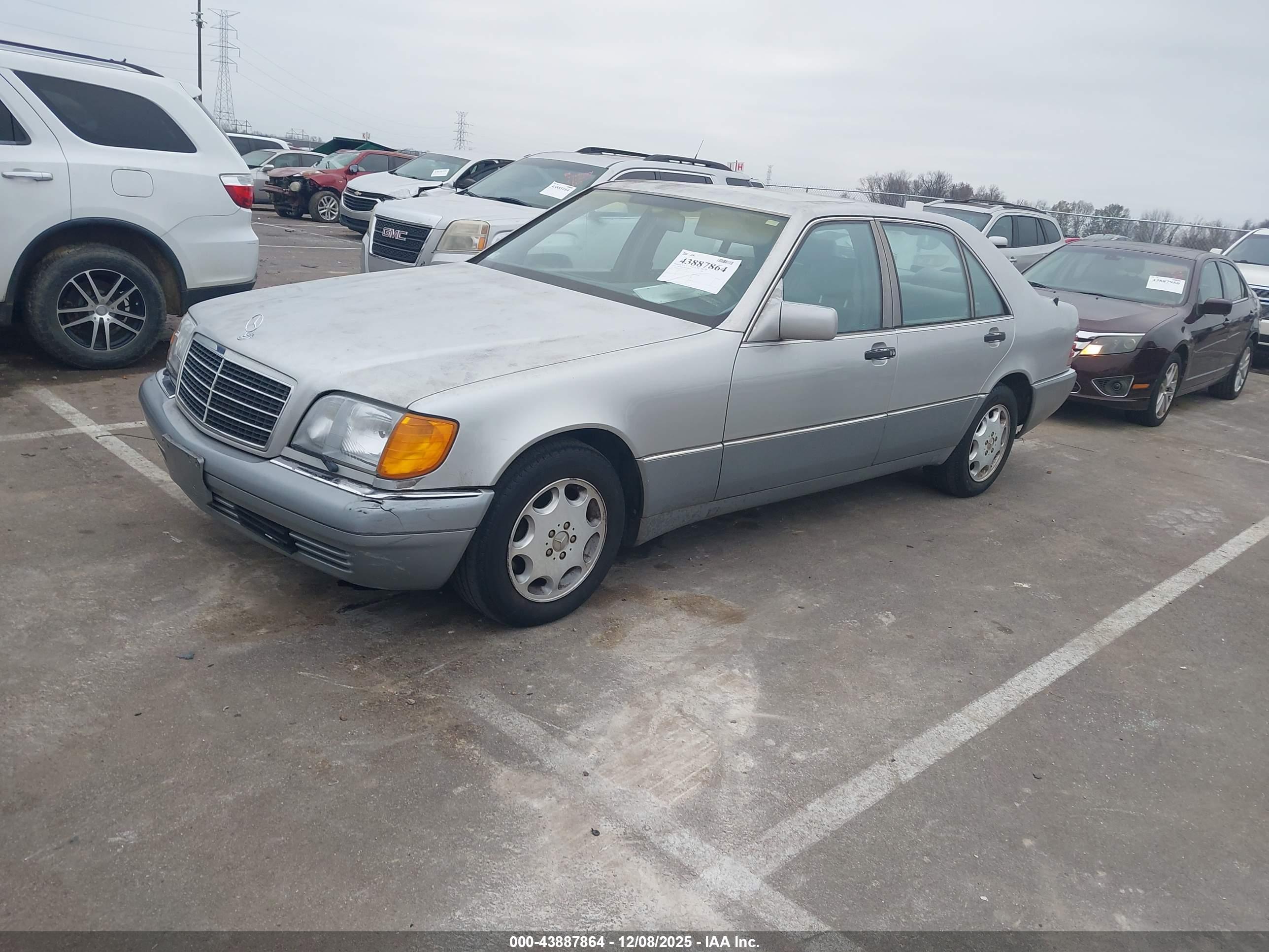MERCEDES-BENZ 400 image 2