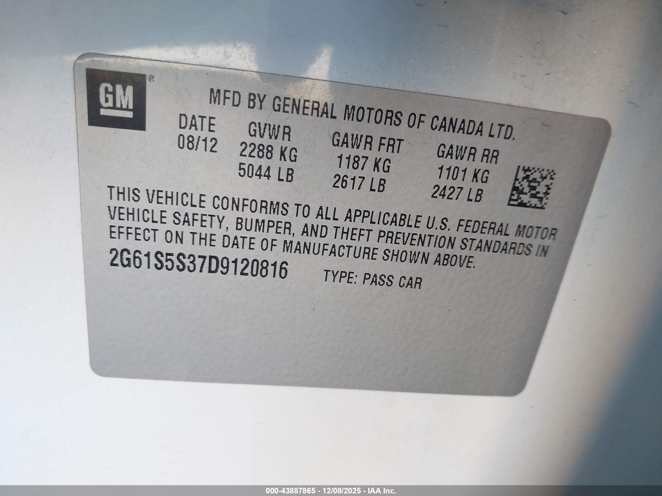 CADILLAC XTS image 9