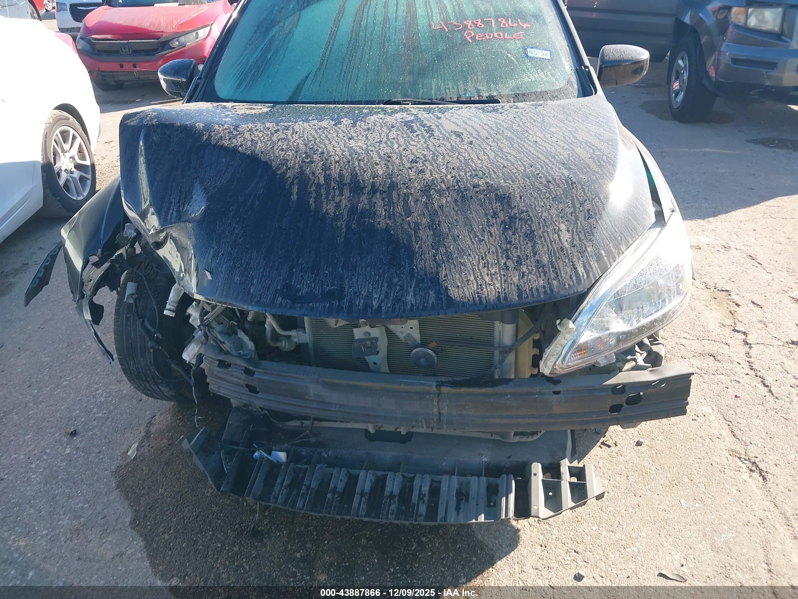 NISSAN SENTRA image 10