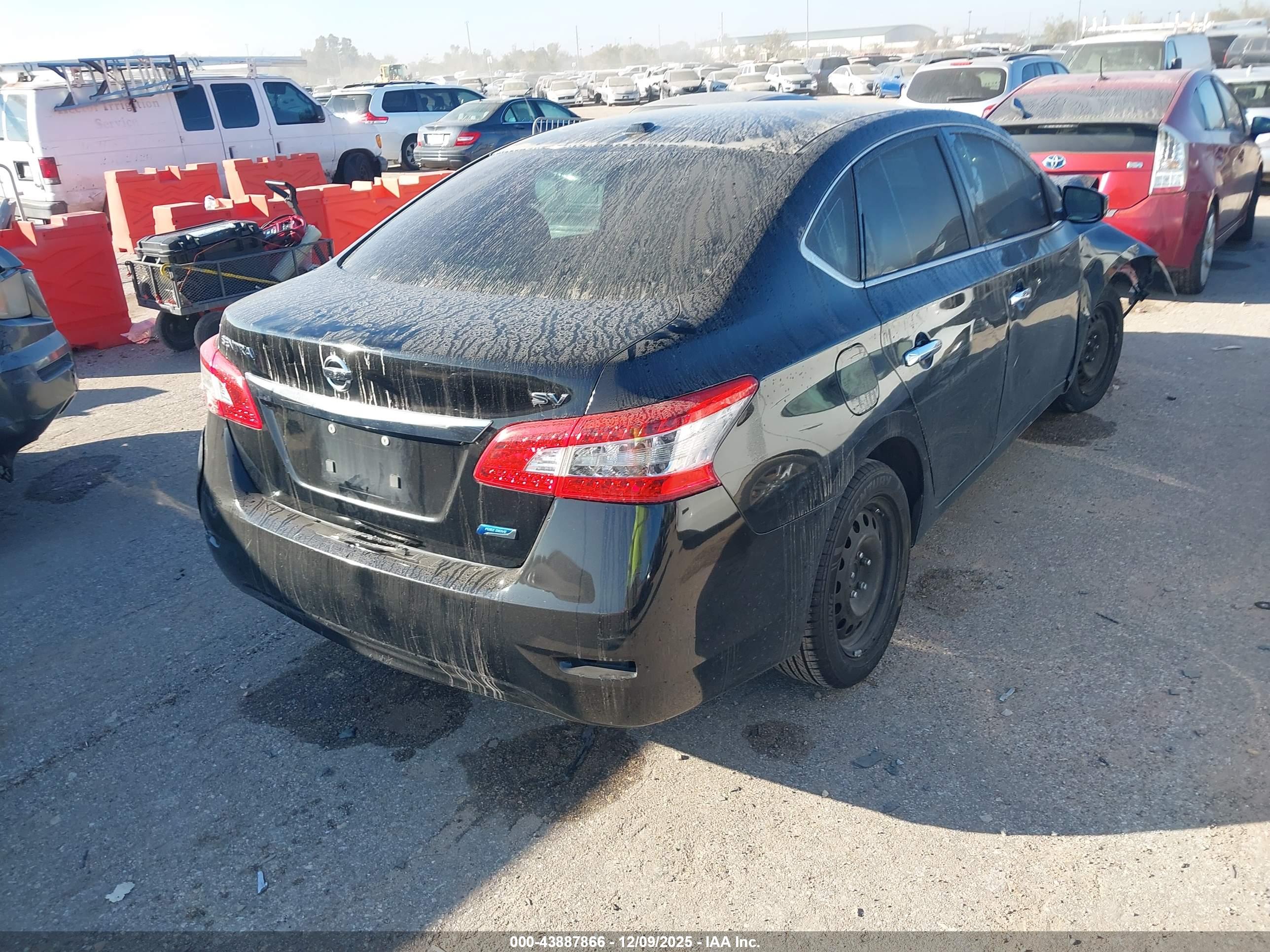 NISSAN SENTRA image 4