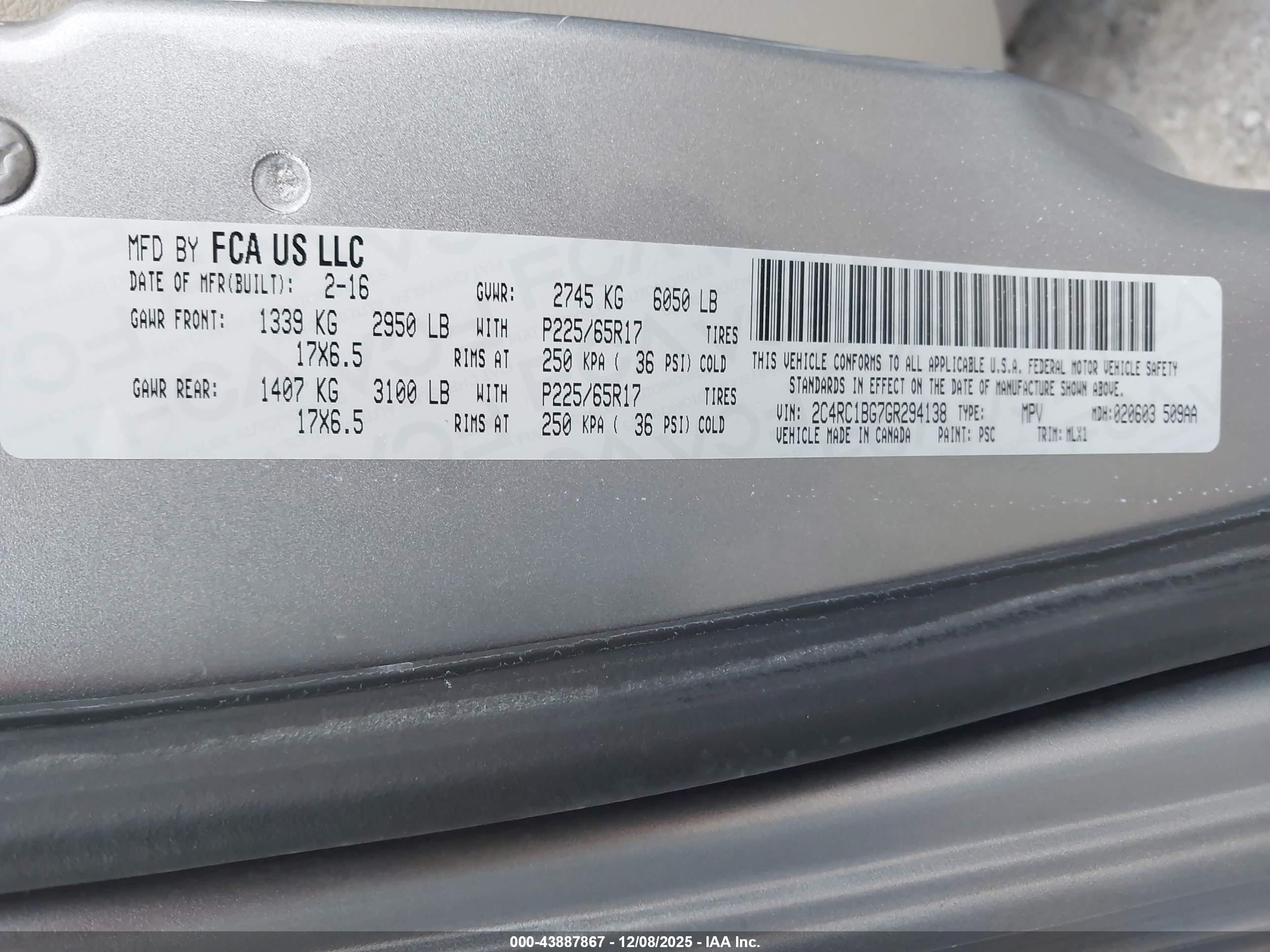 CHRYSLER TOWN image 9