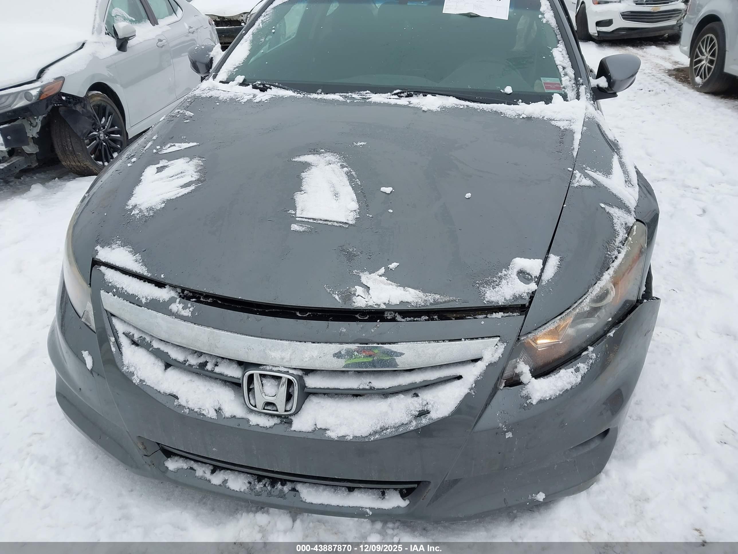HONDA ACCORD image 6