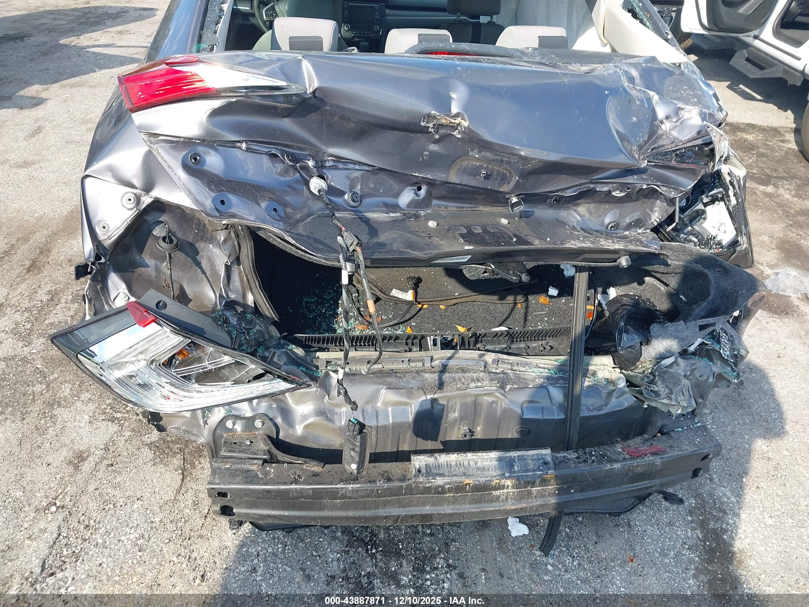 HONDA CIVIC image 6