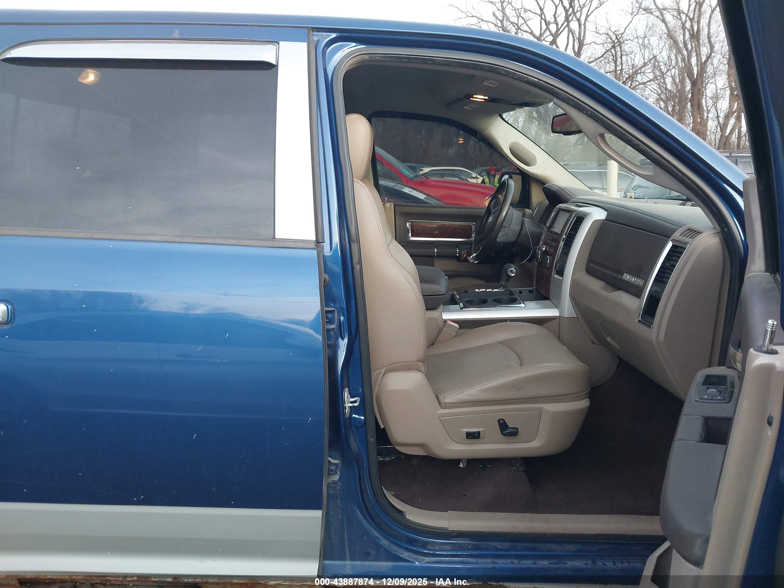 DODGE RAM image 5