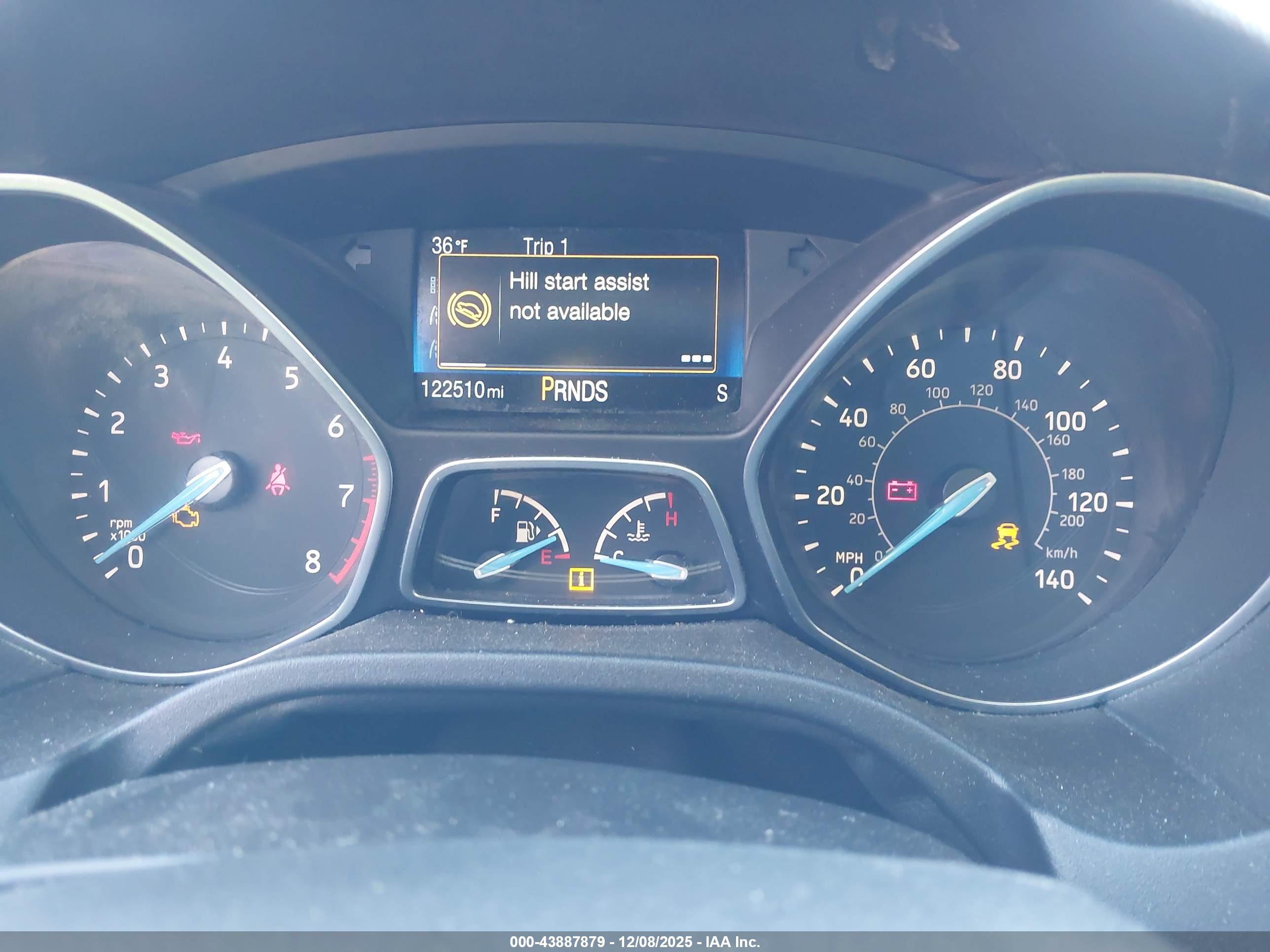 FORD FOCUS image 7