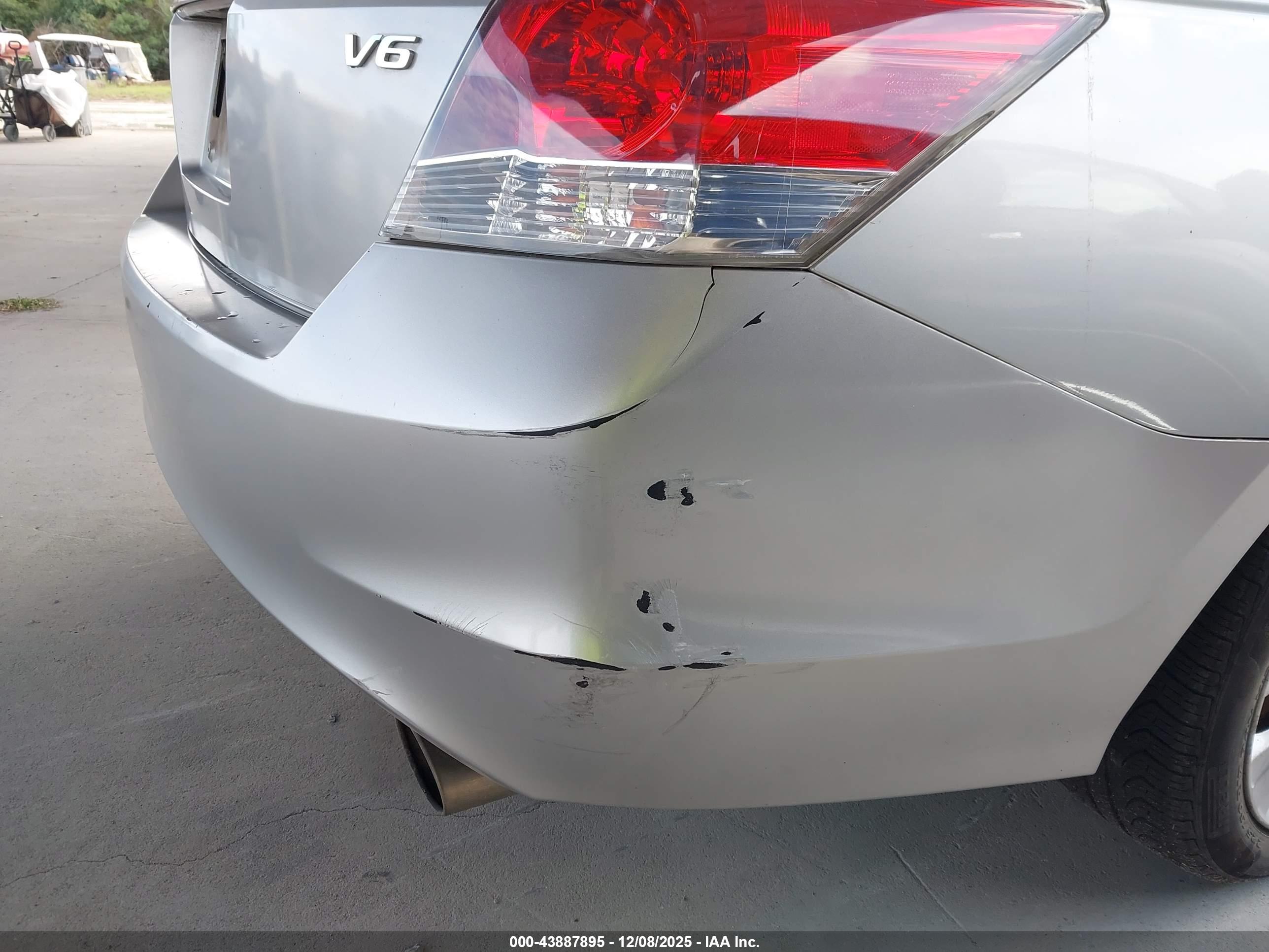 HONDA ACCORD image 6