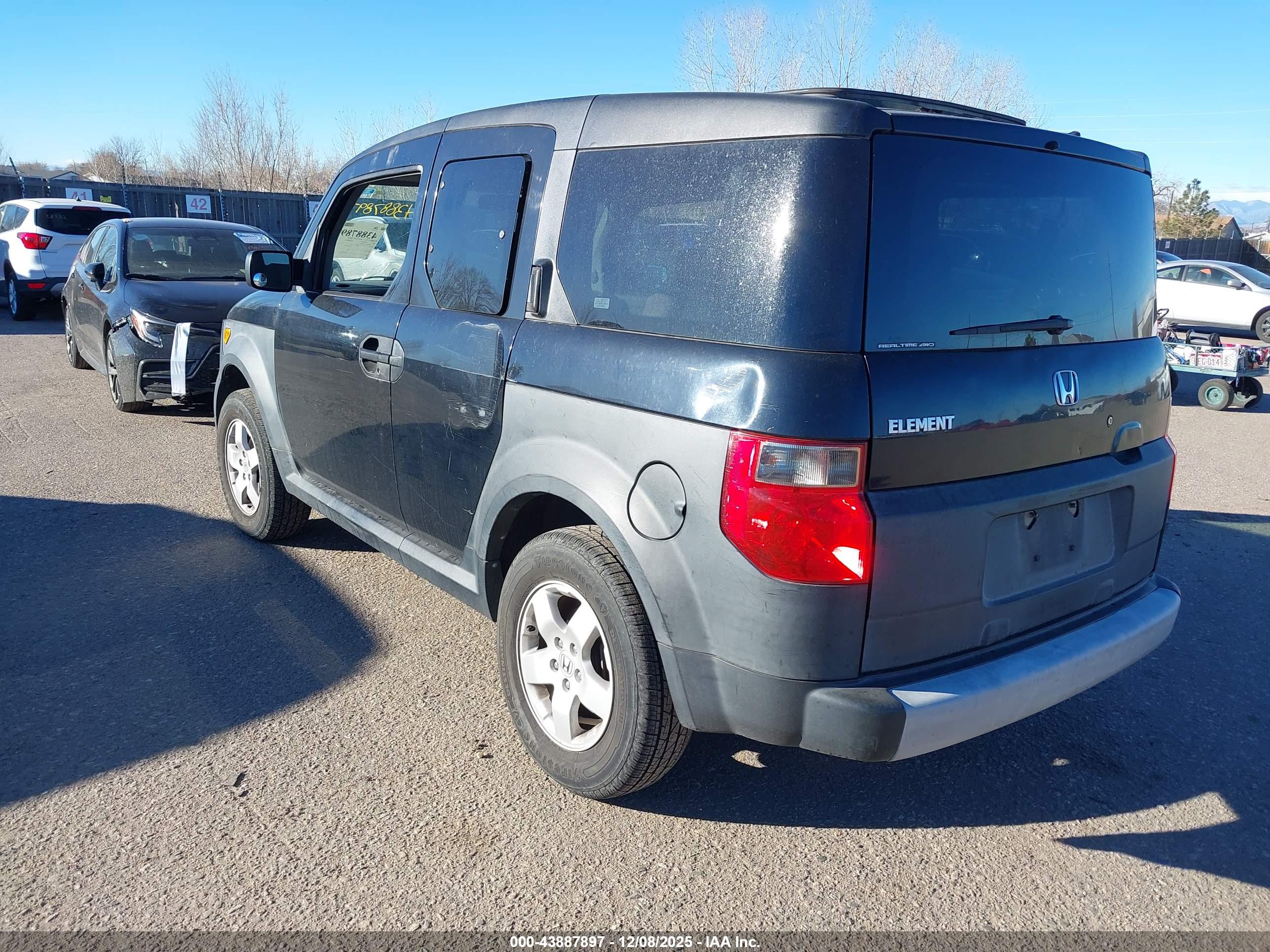 HONDA ELEMENT image 3