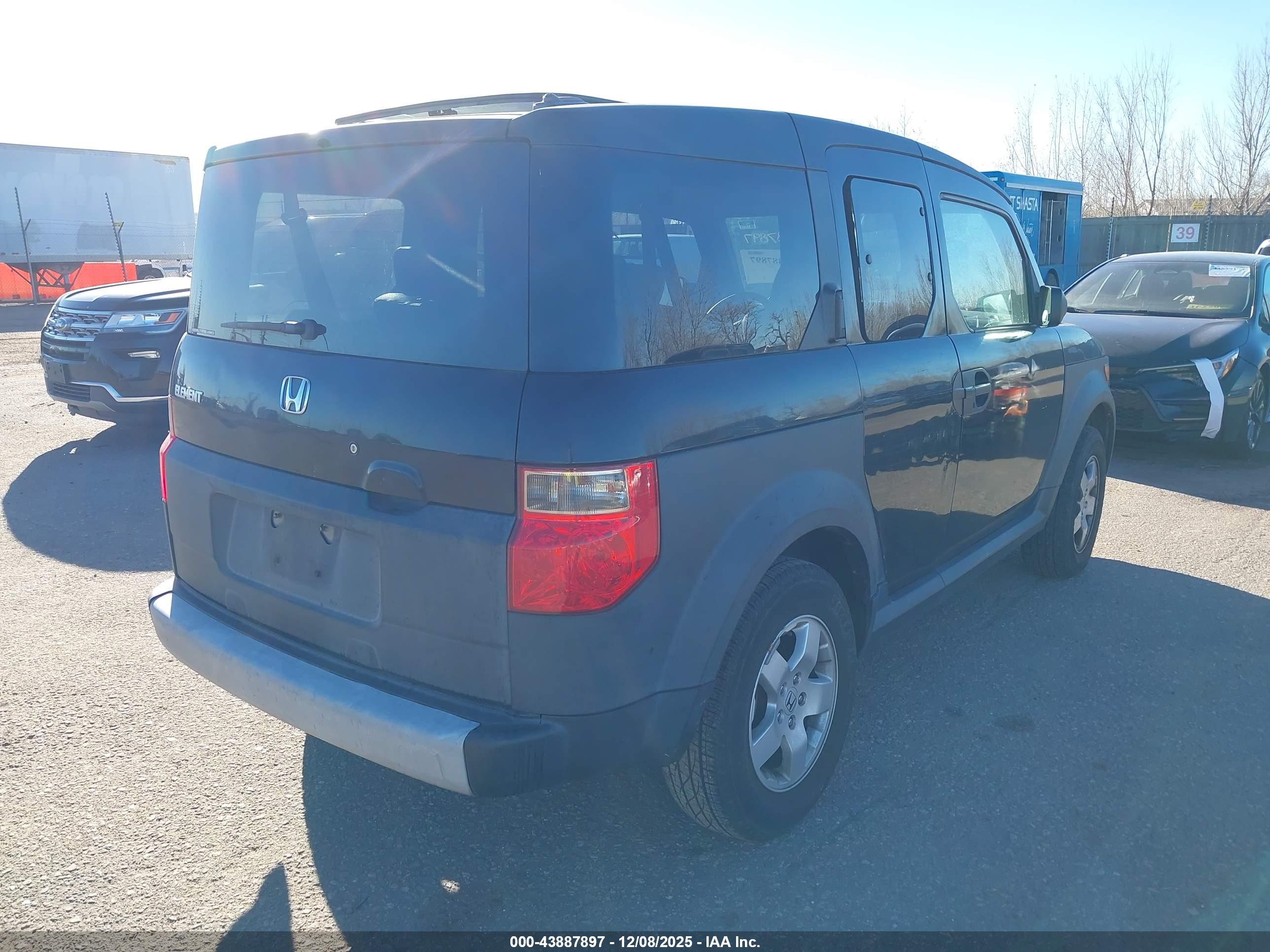 HONDA ELEMENT image 4