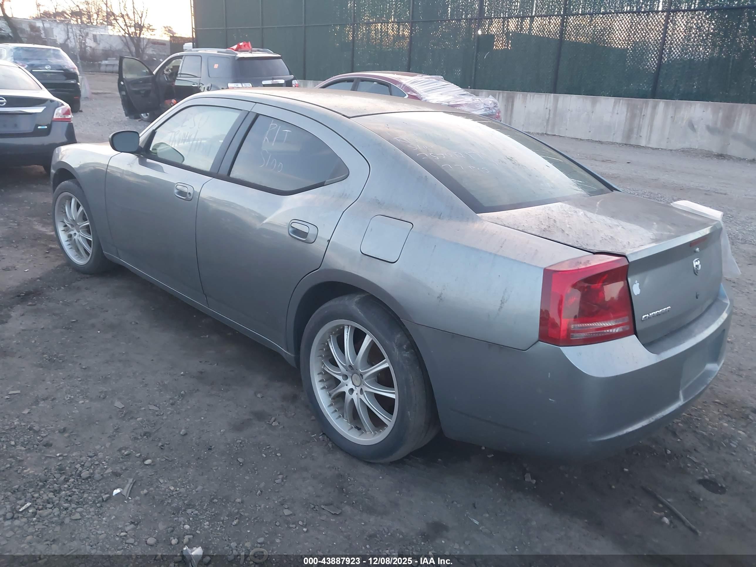 DODGE CHARGER image 3