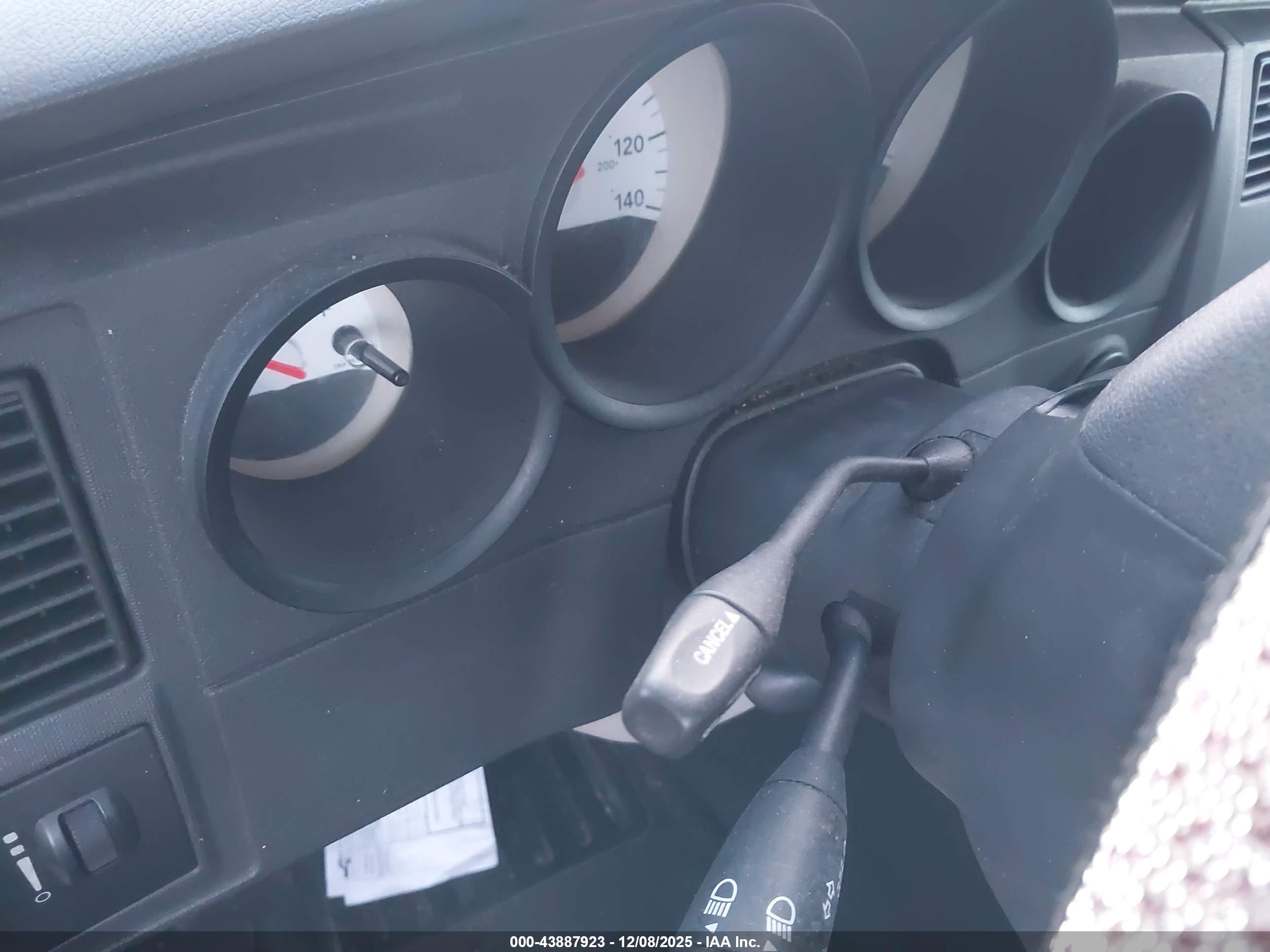 DODGE CHARGER image 7