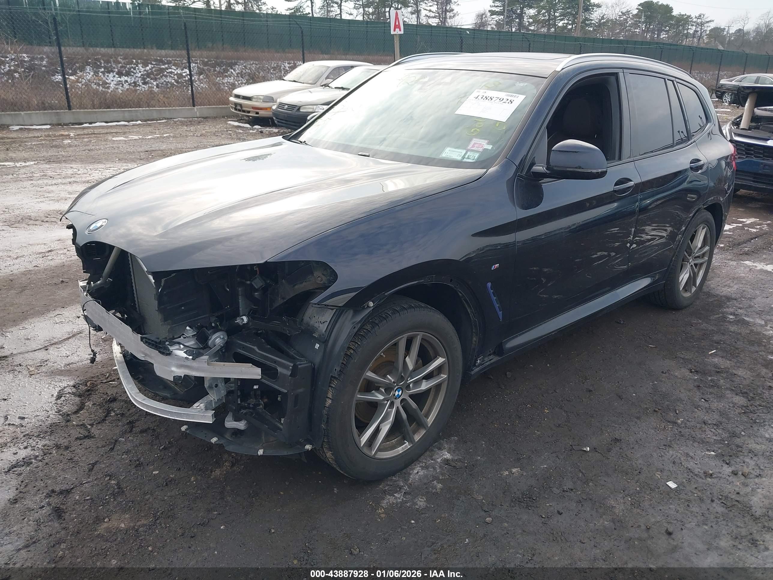 BMW X3 image 2