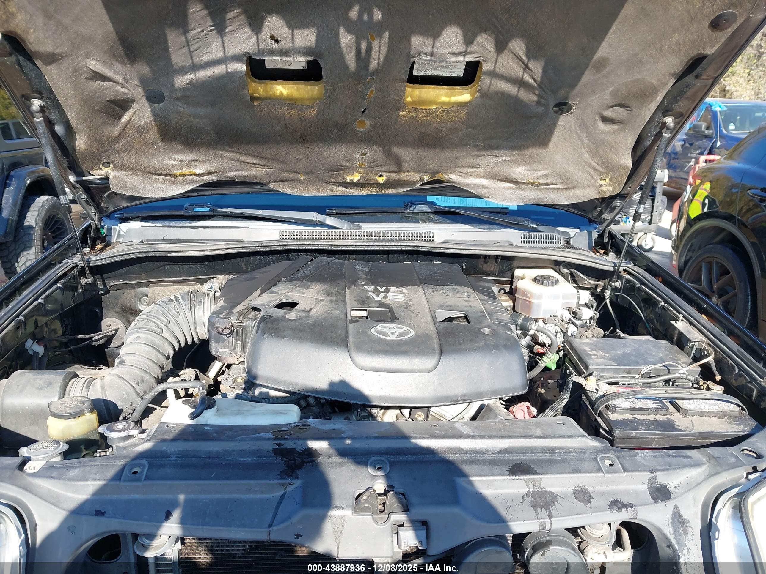 TOYOTA 4RUNNER image 10