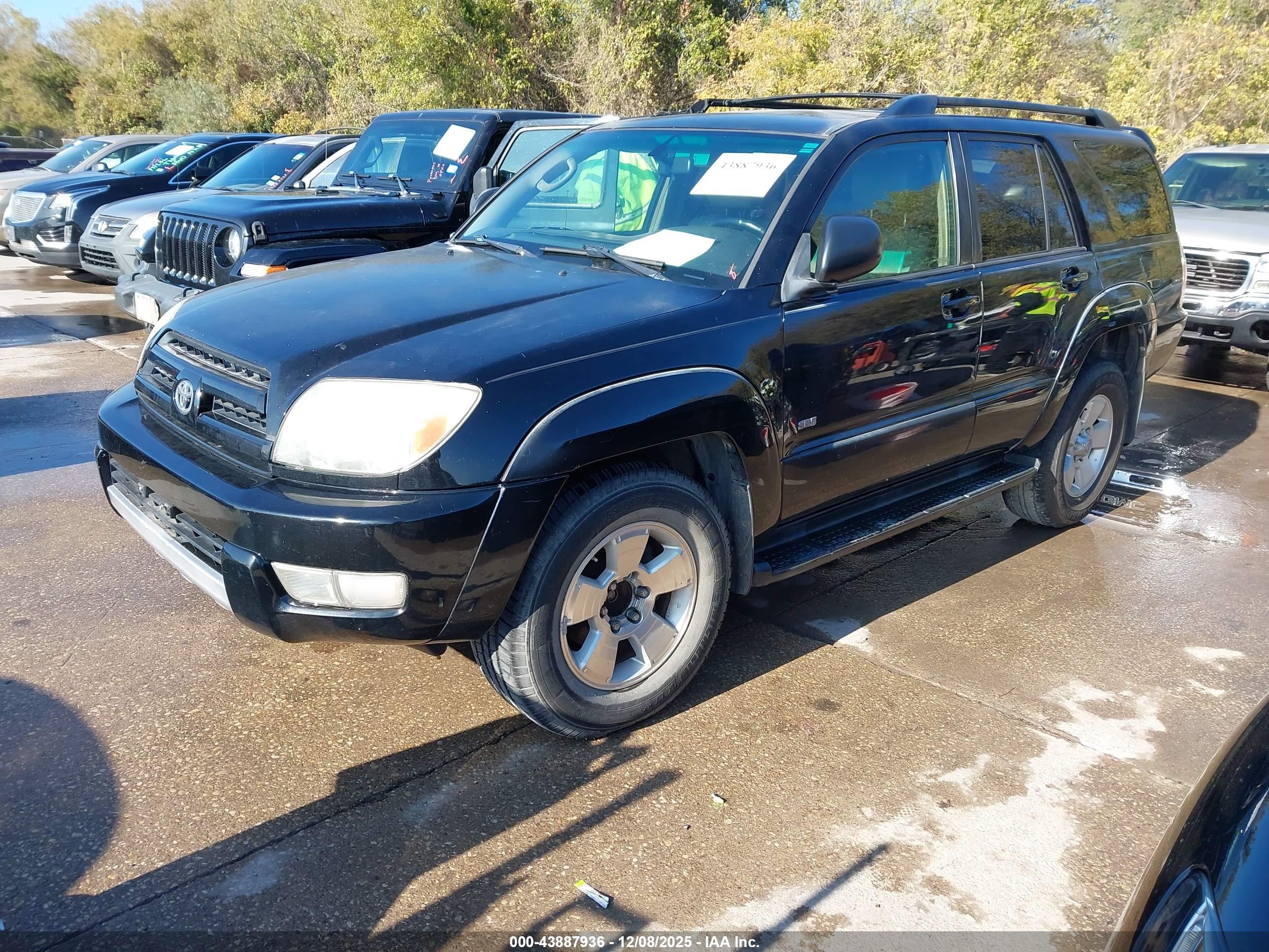 TOYOTA 4RUNNER image 2