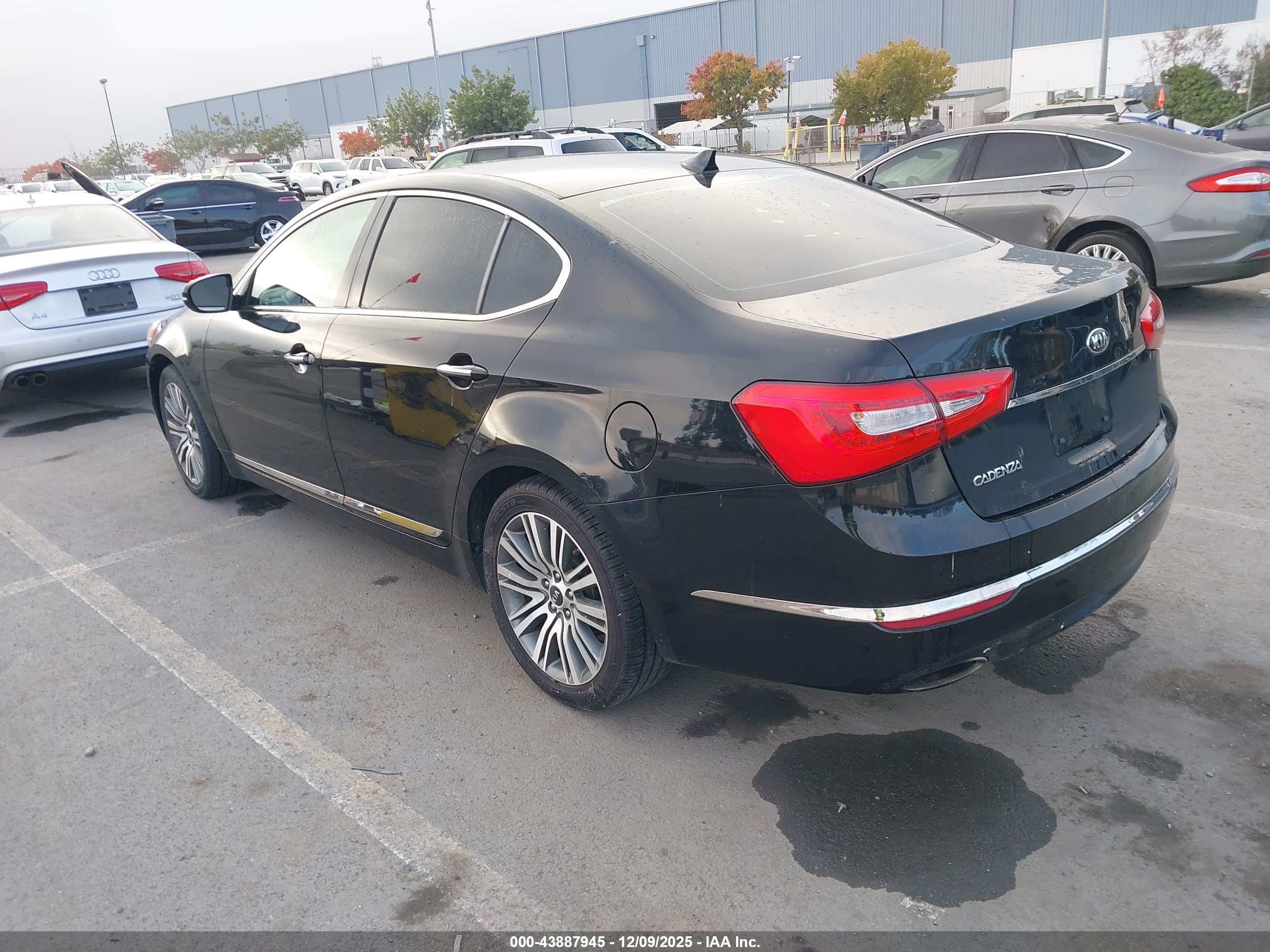 KIA CADENZA image 3