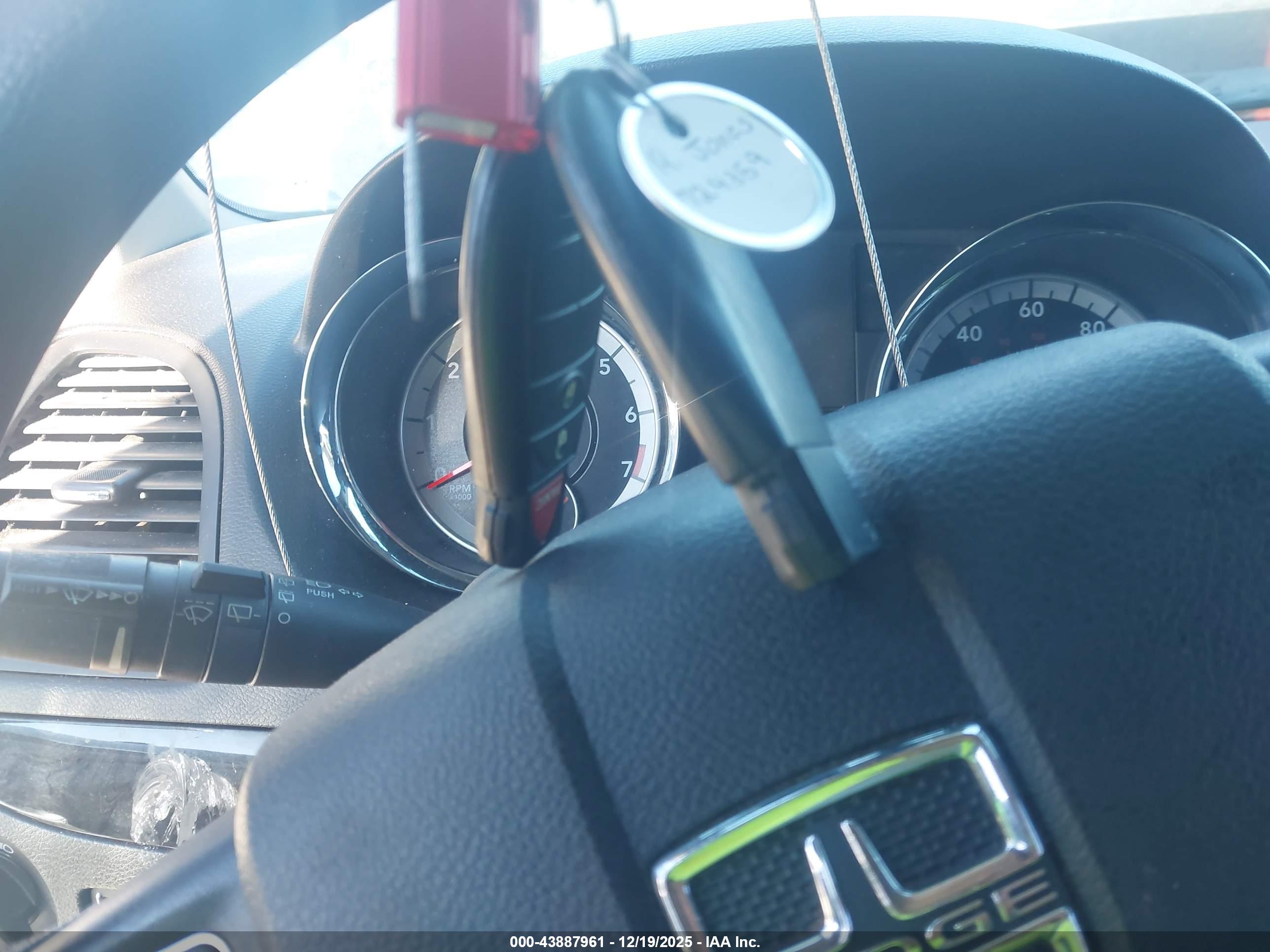 DODGE GRAND image 11