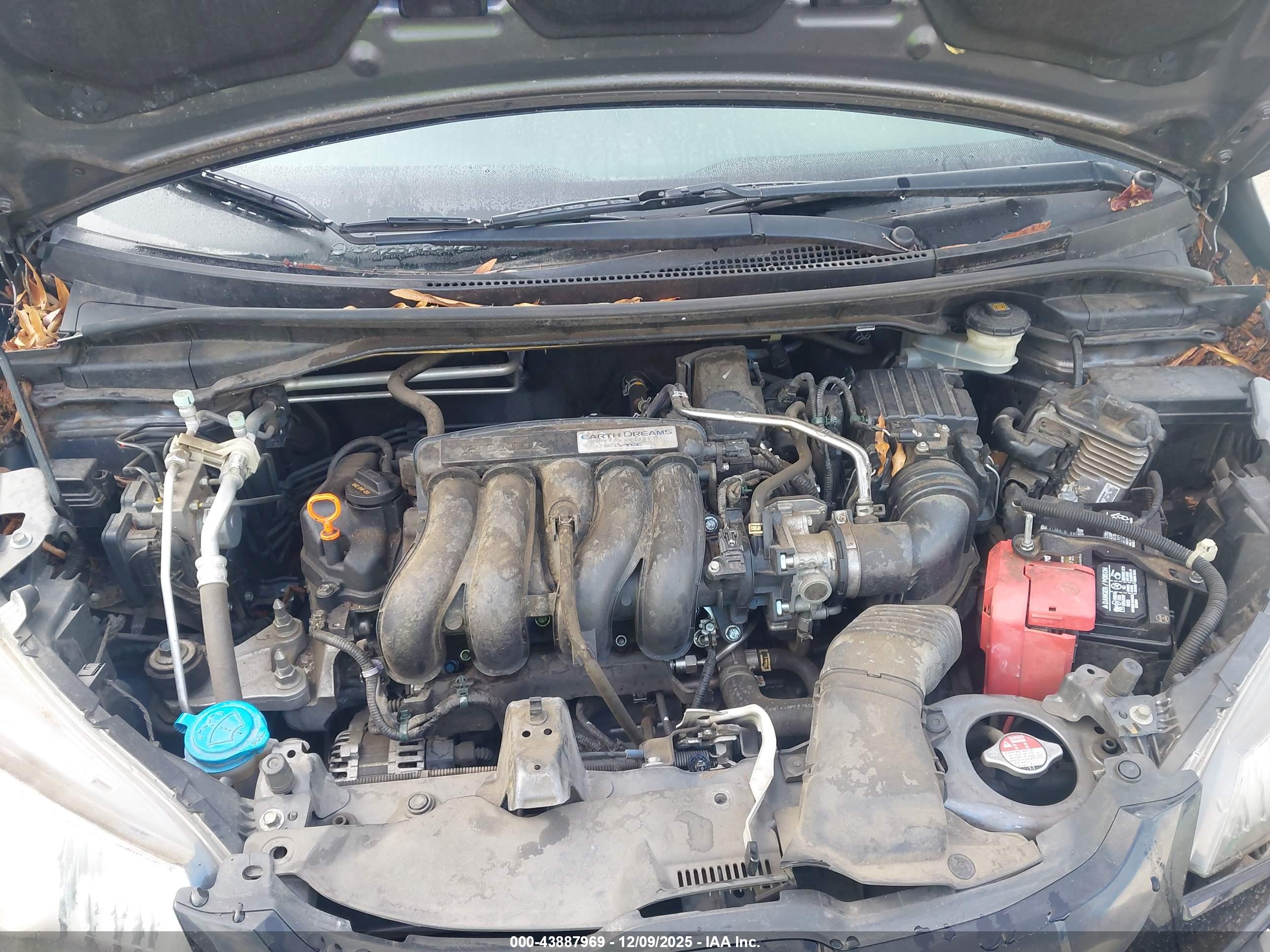 HONDA FIT image 10