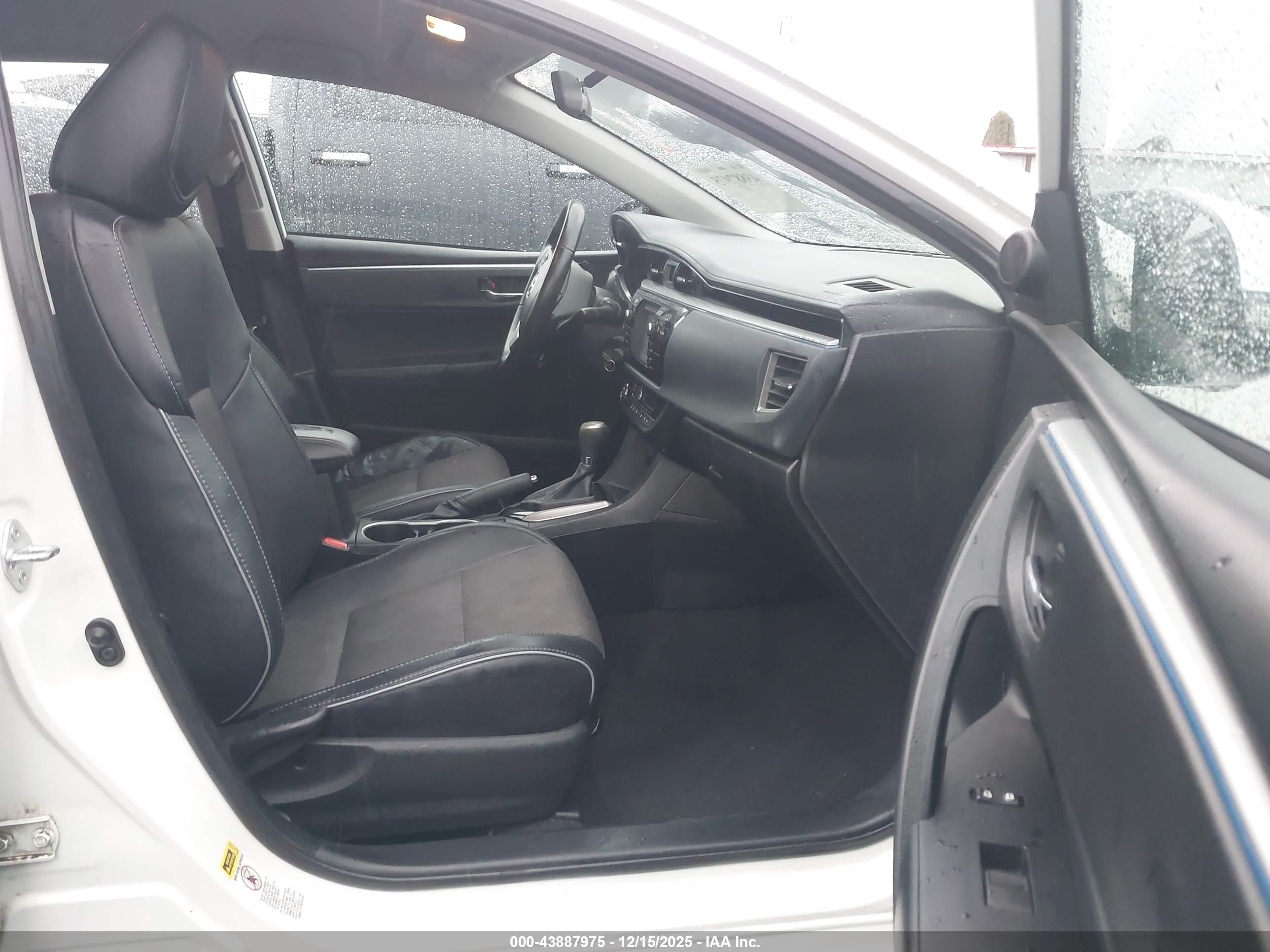 TOYOTA COROLLA image 5