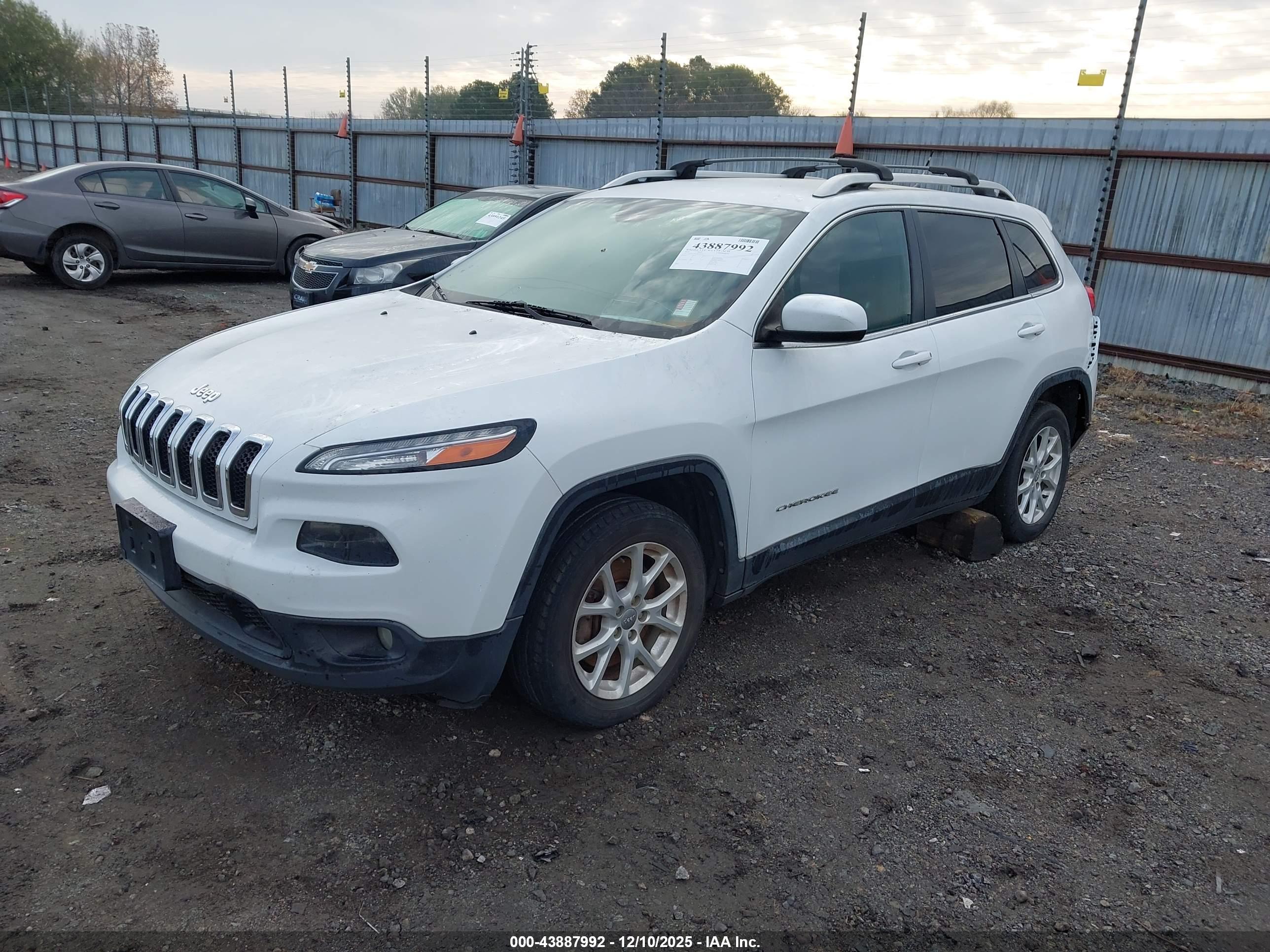 JEEP CHEROKEE image 2