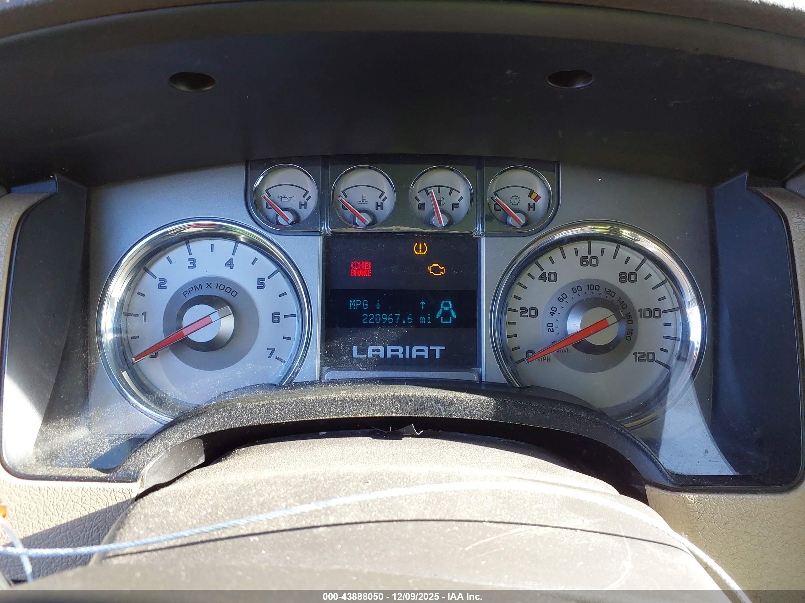 FORD F-150 image 7
