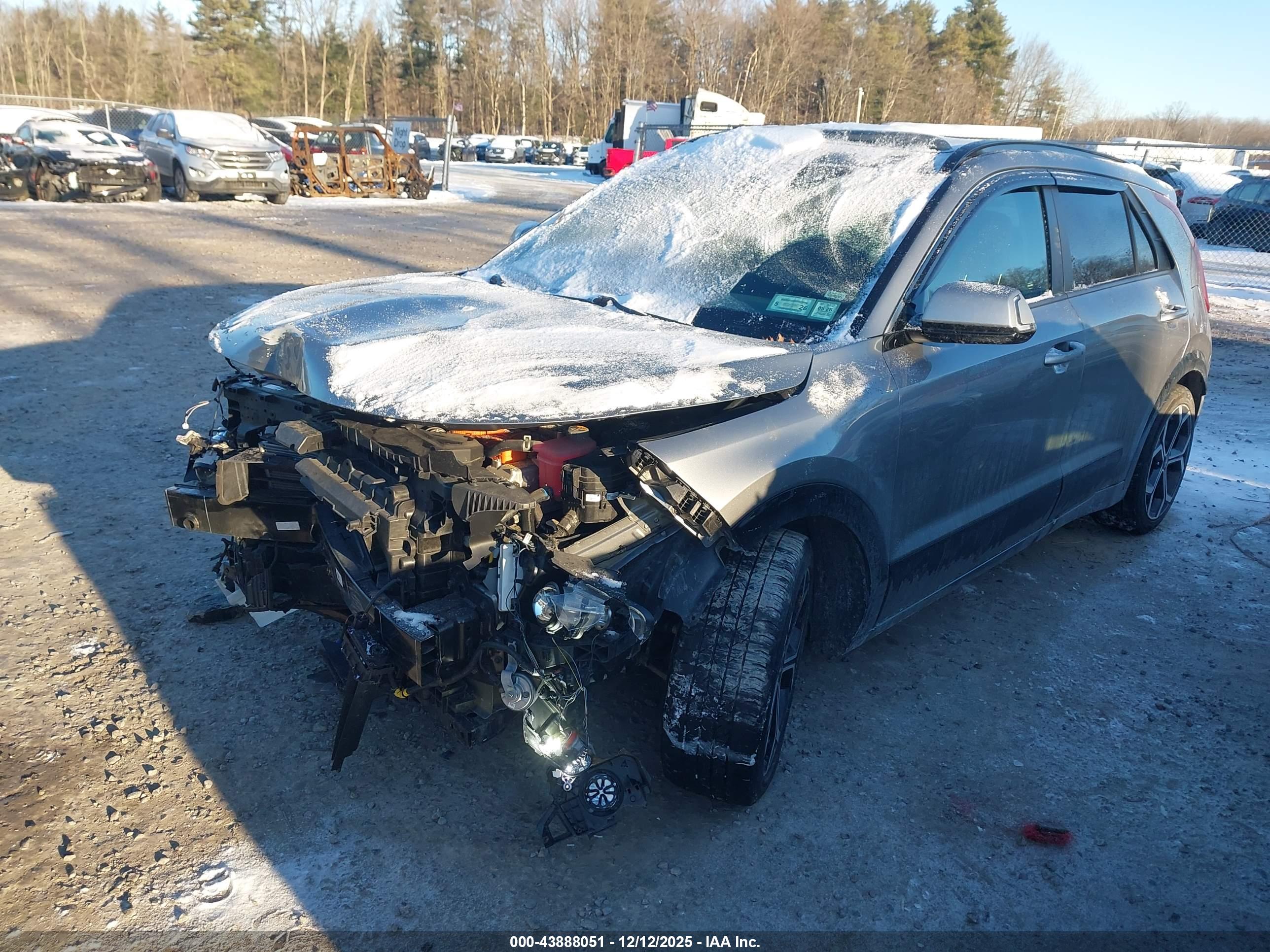 KIA NIRO image 2