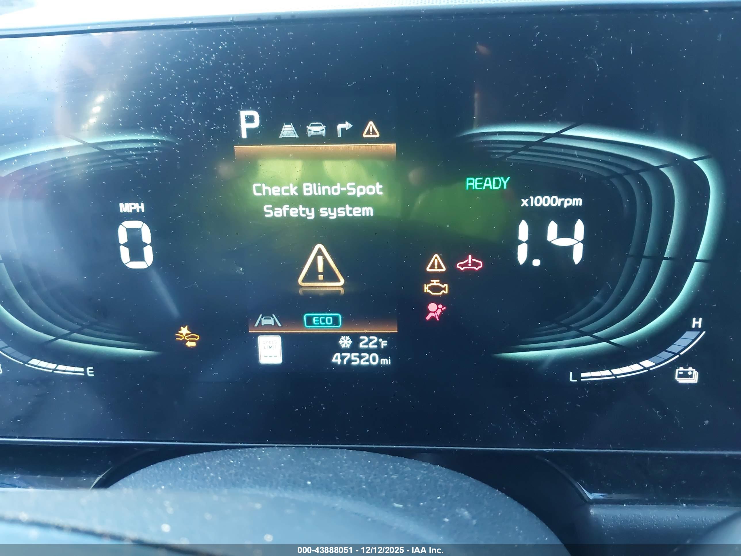 KIA NIRO image 7