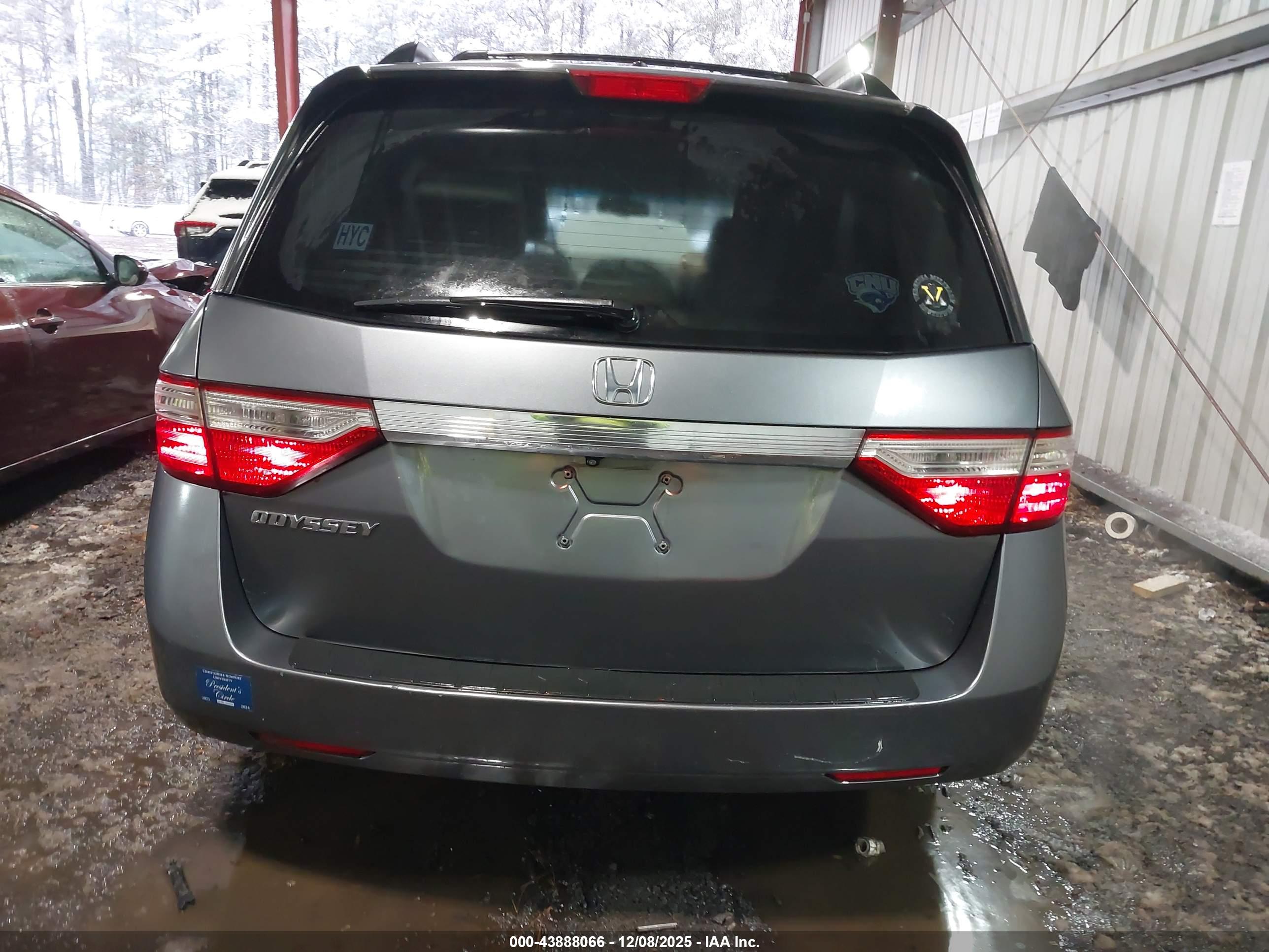 HONDA ODYSSEY image 6