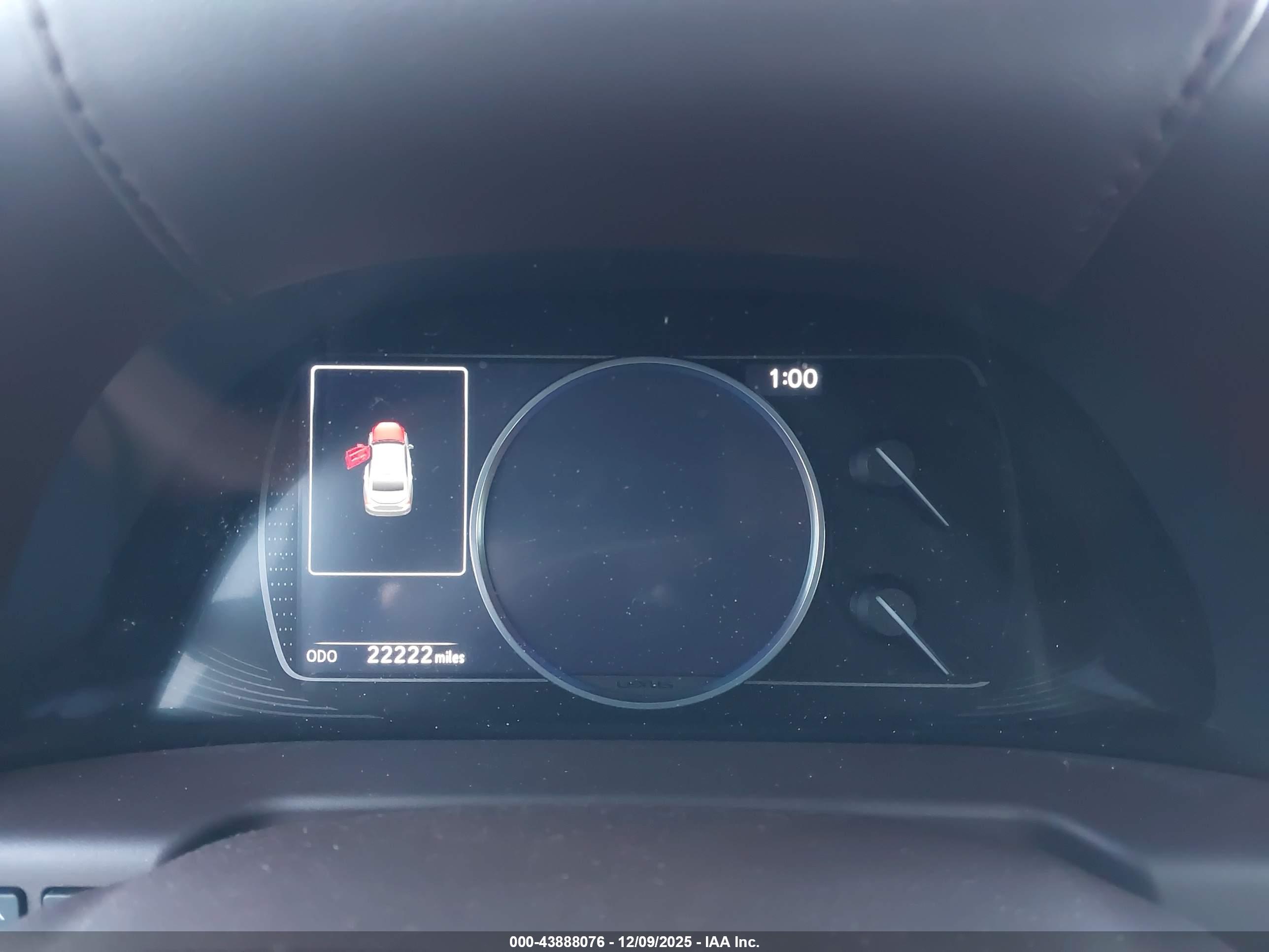 LEXUS ES image 7