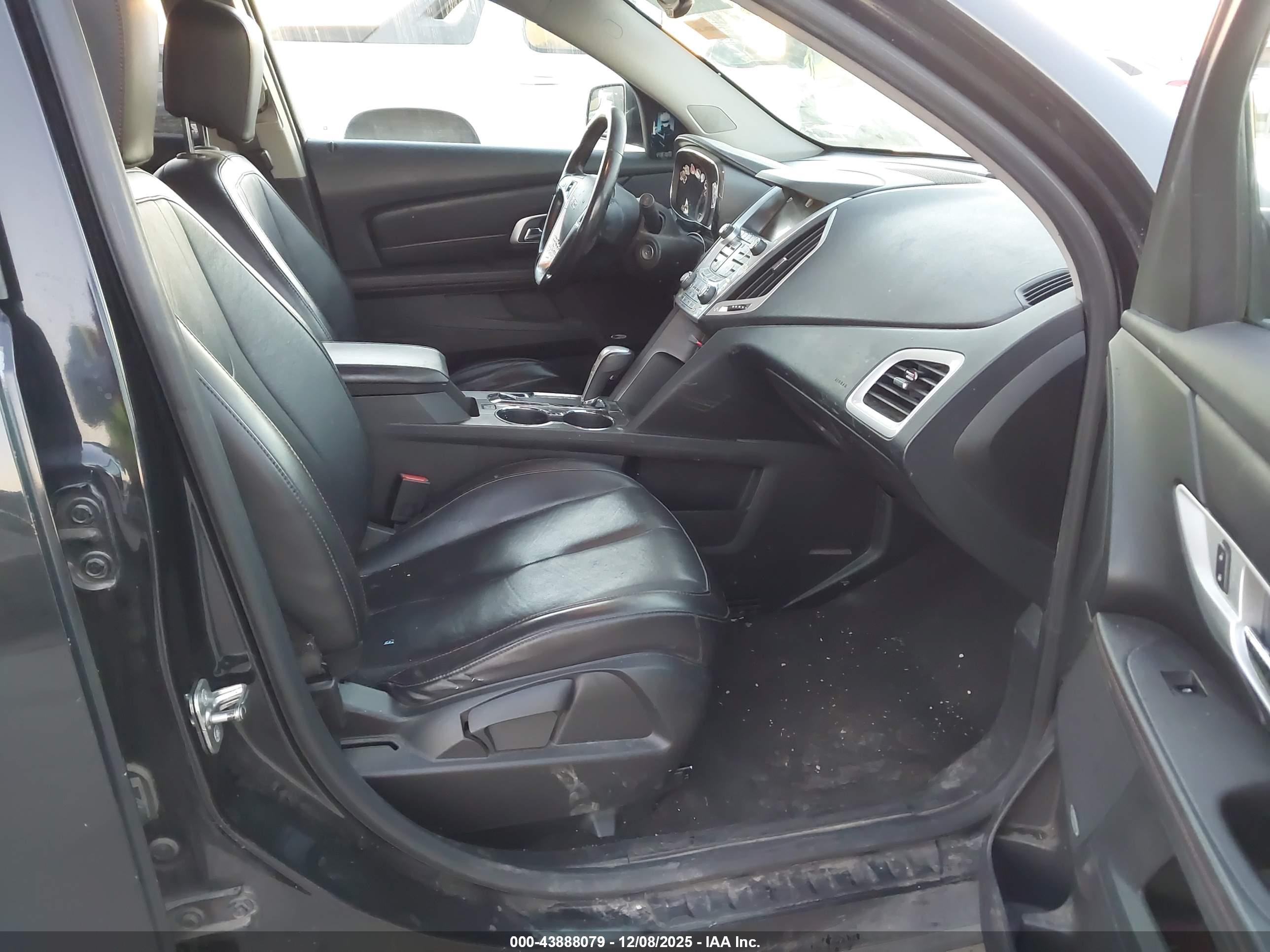 GMC TERRAIN image 5