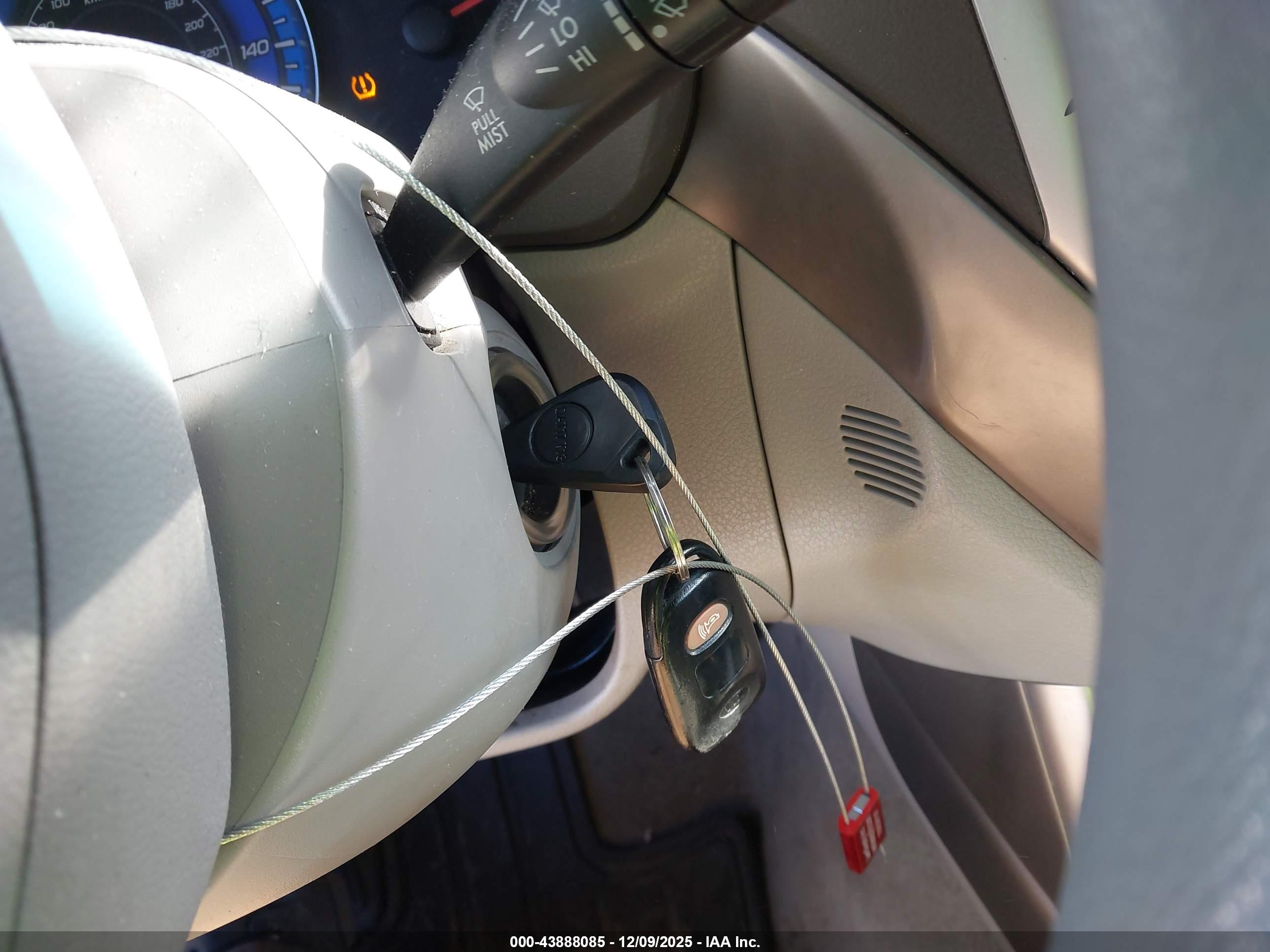 SUBARU FORESTER image 11