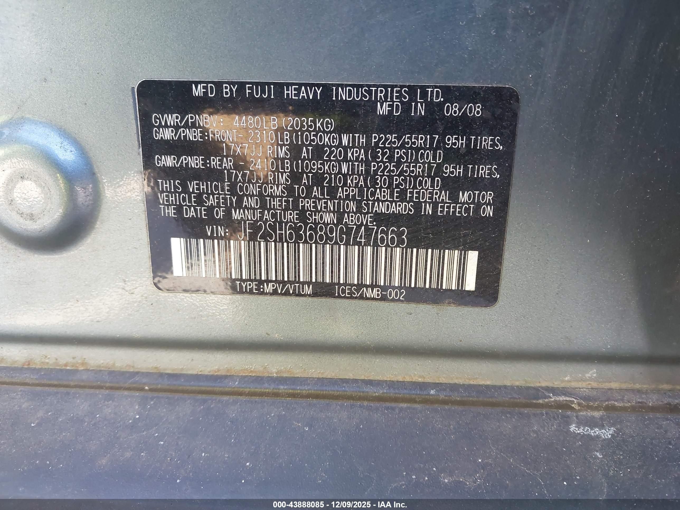 SUBARU FORESTER image 9