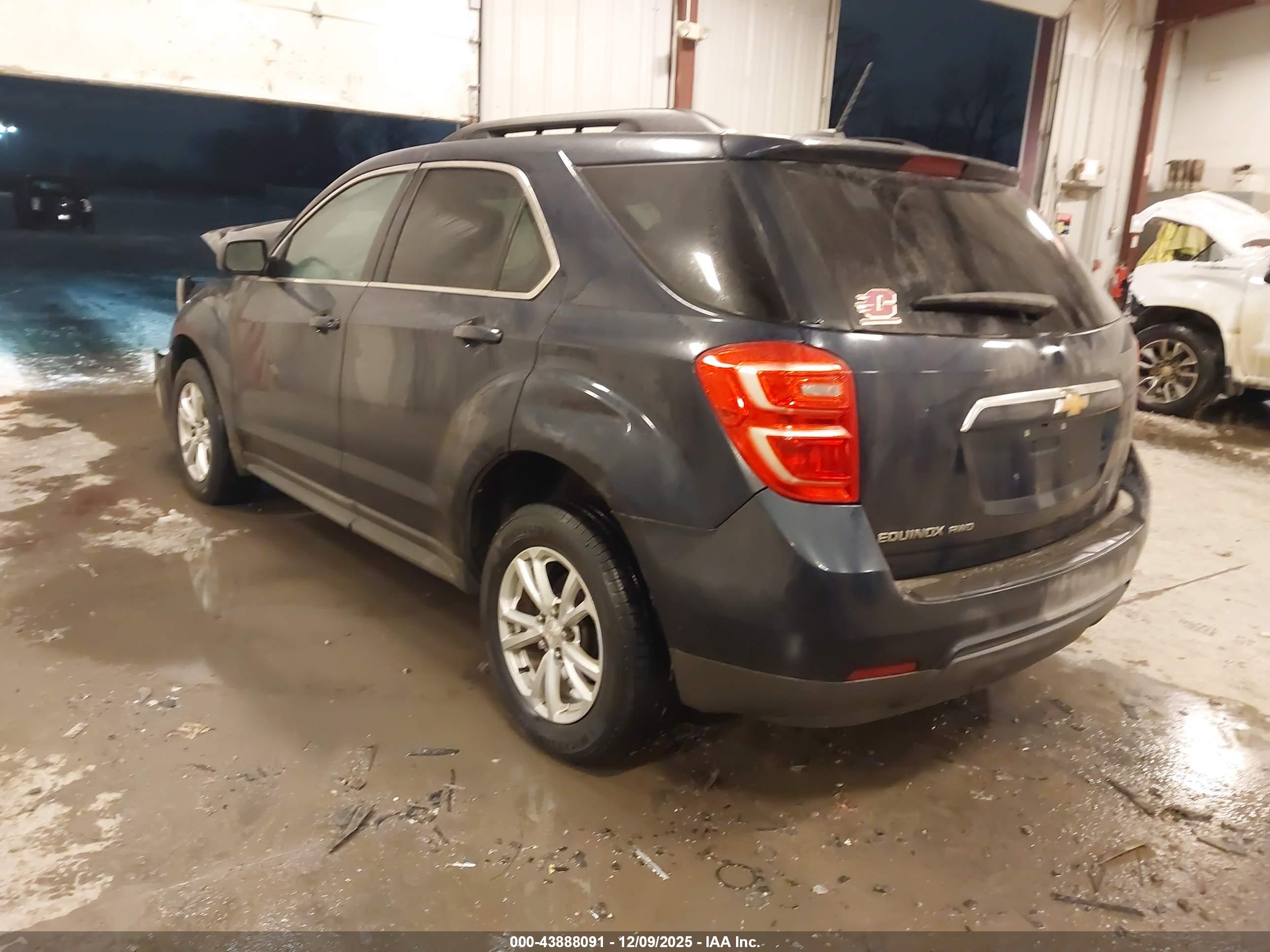 CHEVROLET EQUINOX image 3