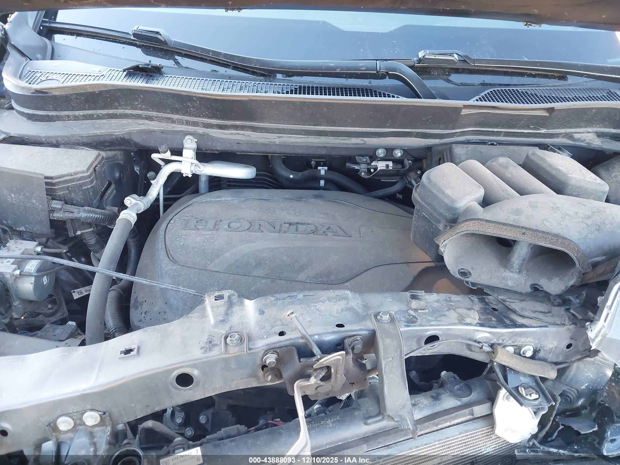HONDA RIDGELINE image 10