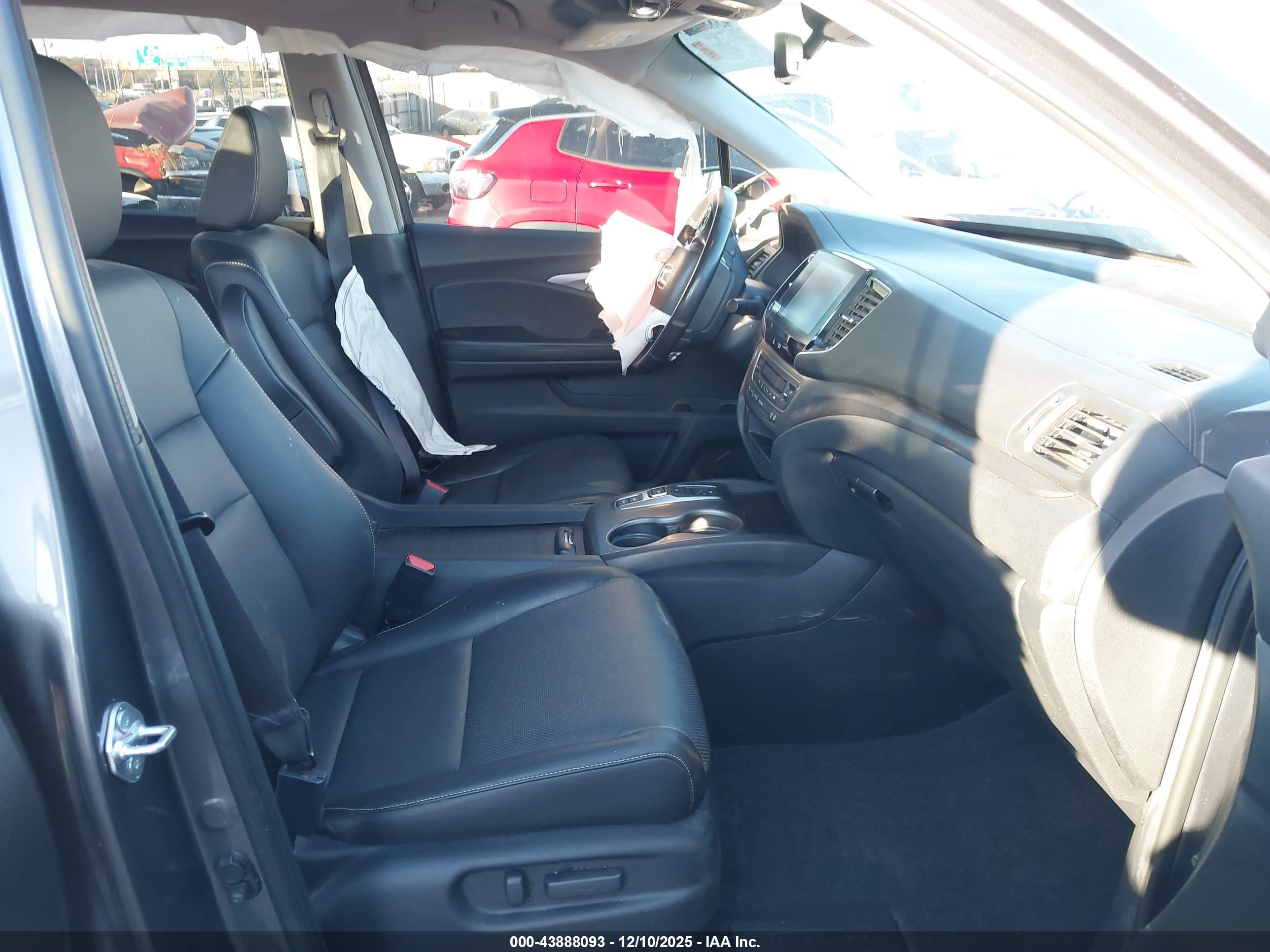 HONDA RIDGELINE image 5