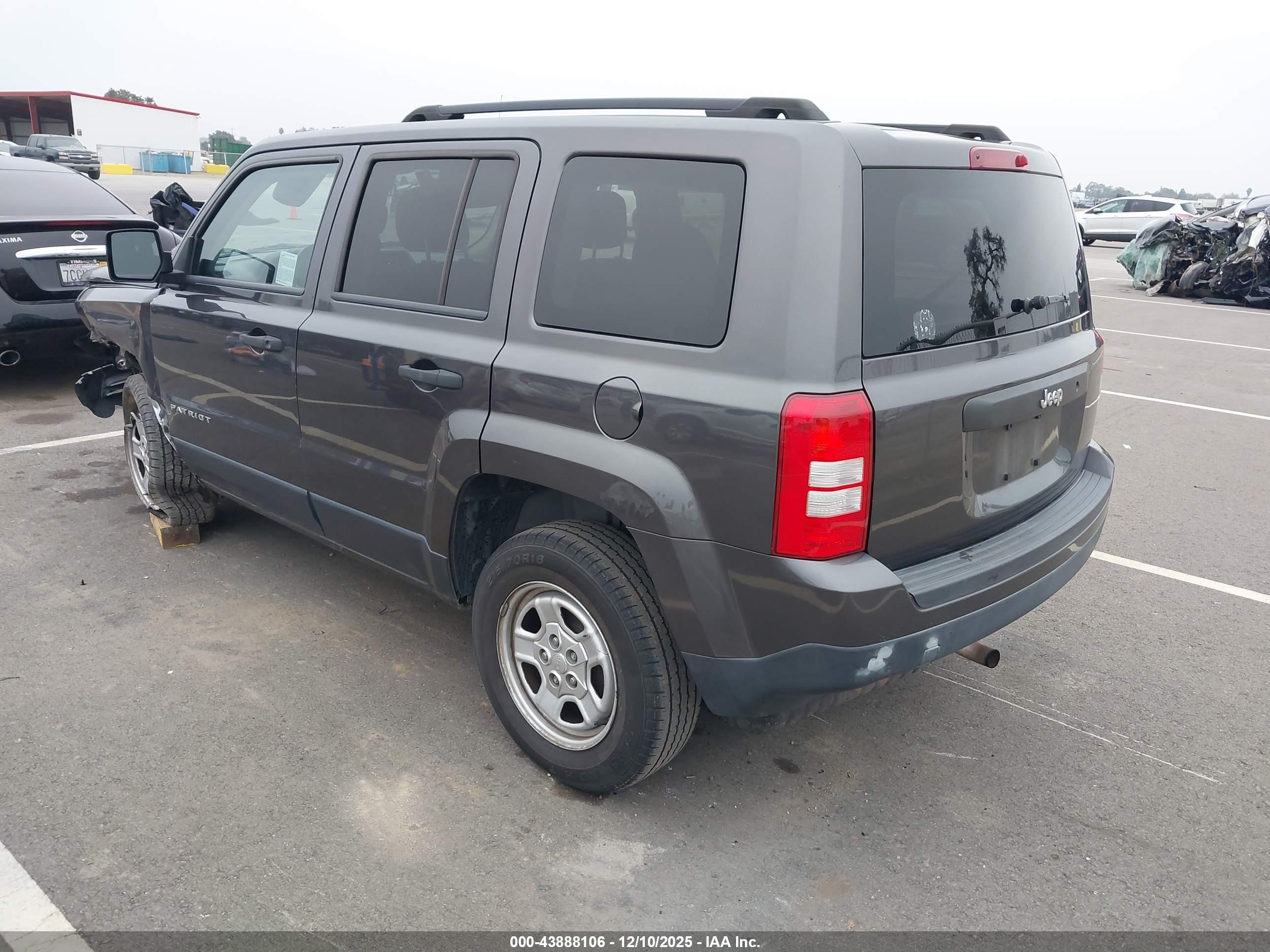 JEEP PATRIOT image 3