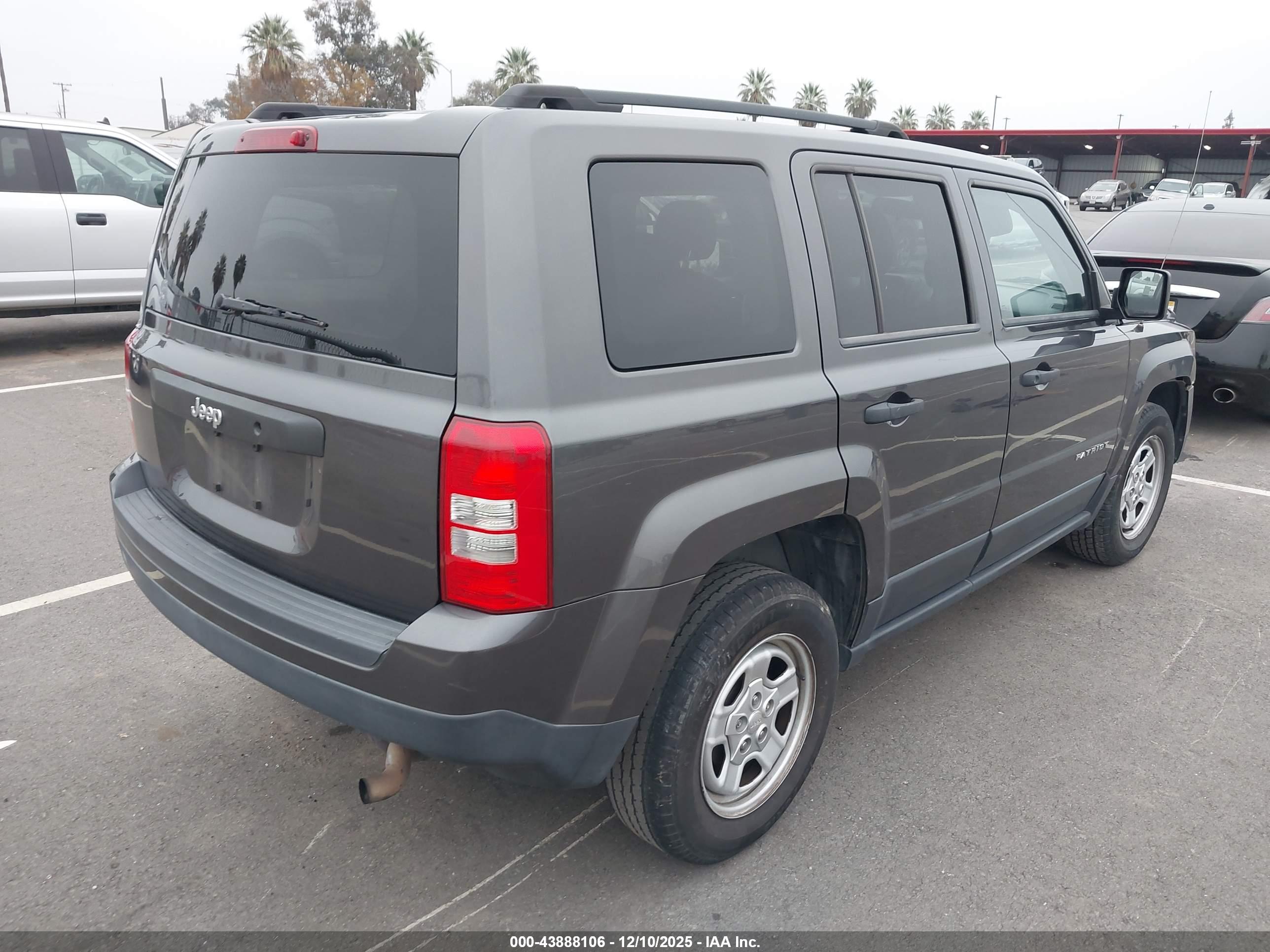 JEEP PATRIOT image 4